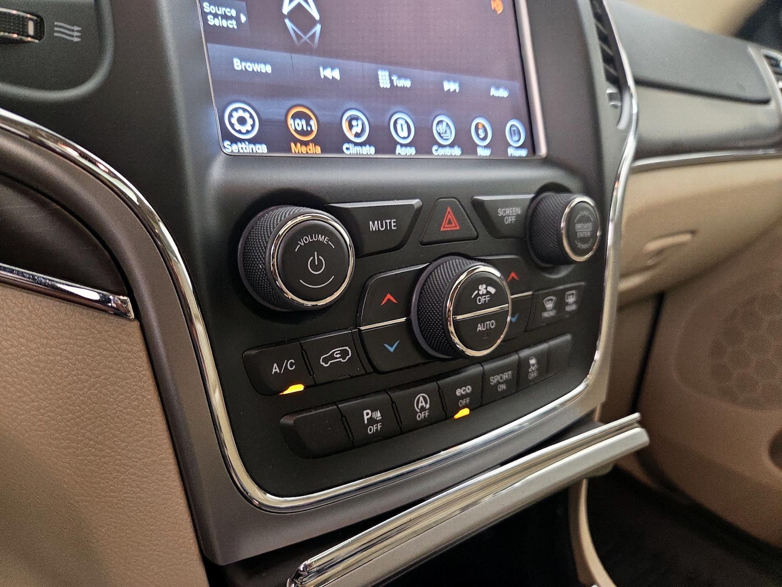 2018 Jeep Grand Cherokee Limited - Photo 18