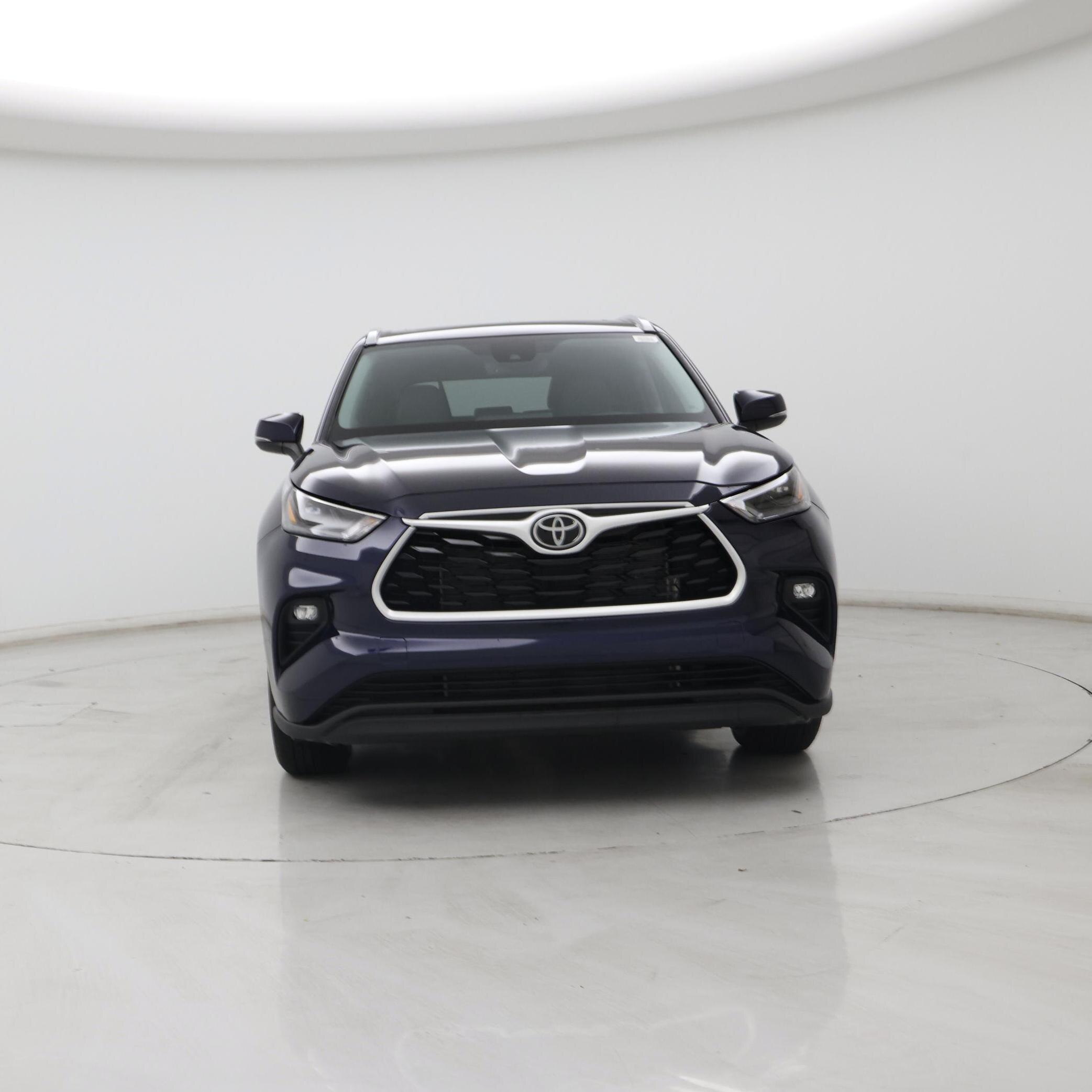 Thumbnail: 2022 Toyota Highlander - 5