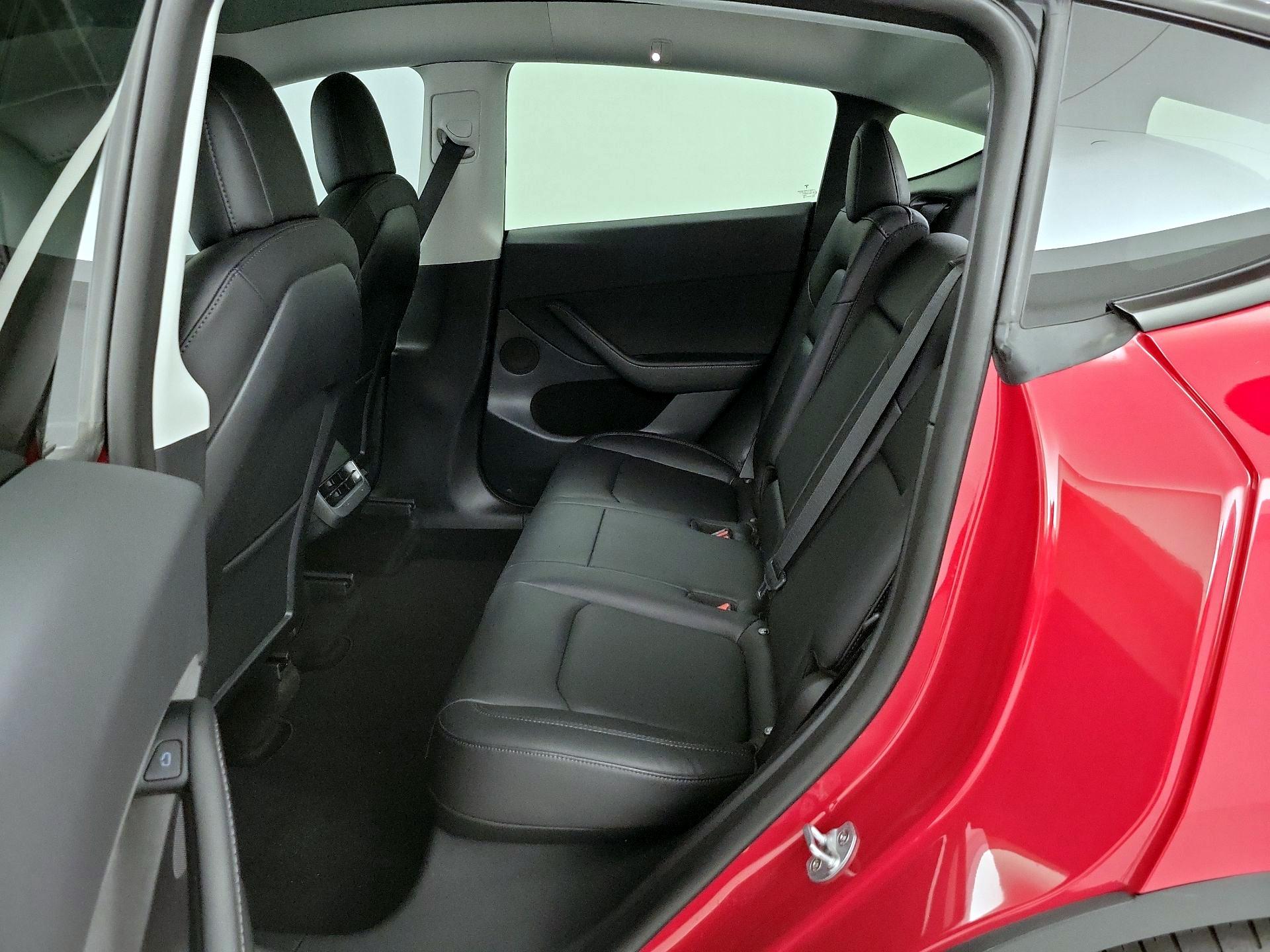 Thumbnail: 2022 Tesla Model Y - 20