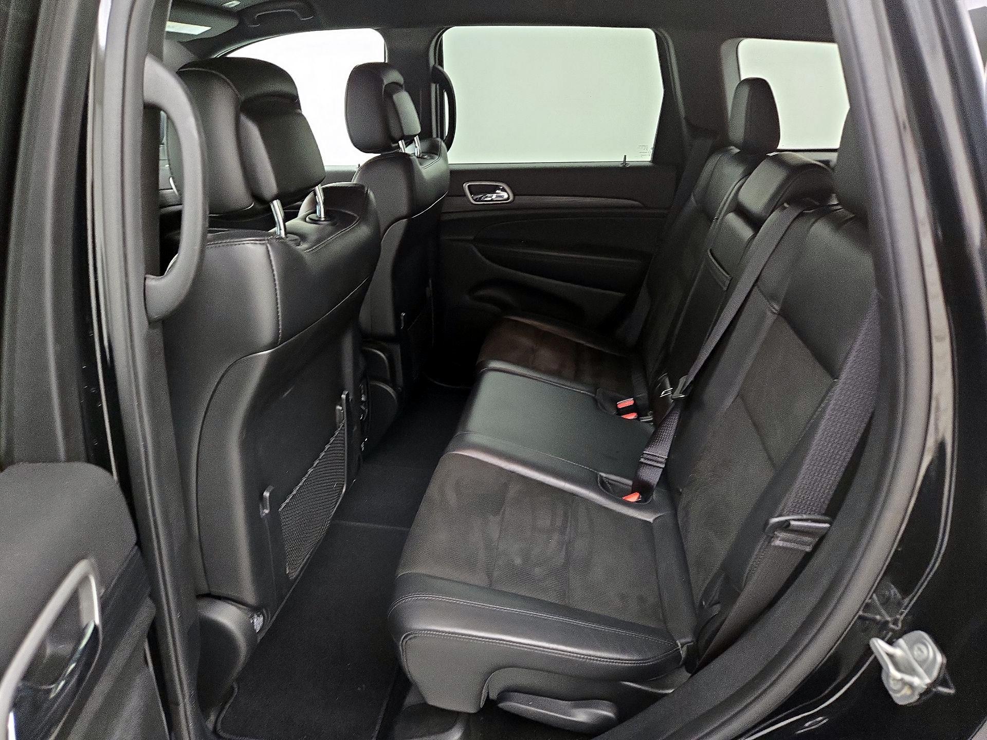 Thumbnail: 2021 Jeep Grand Cherokee - 20