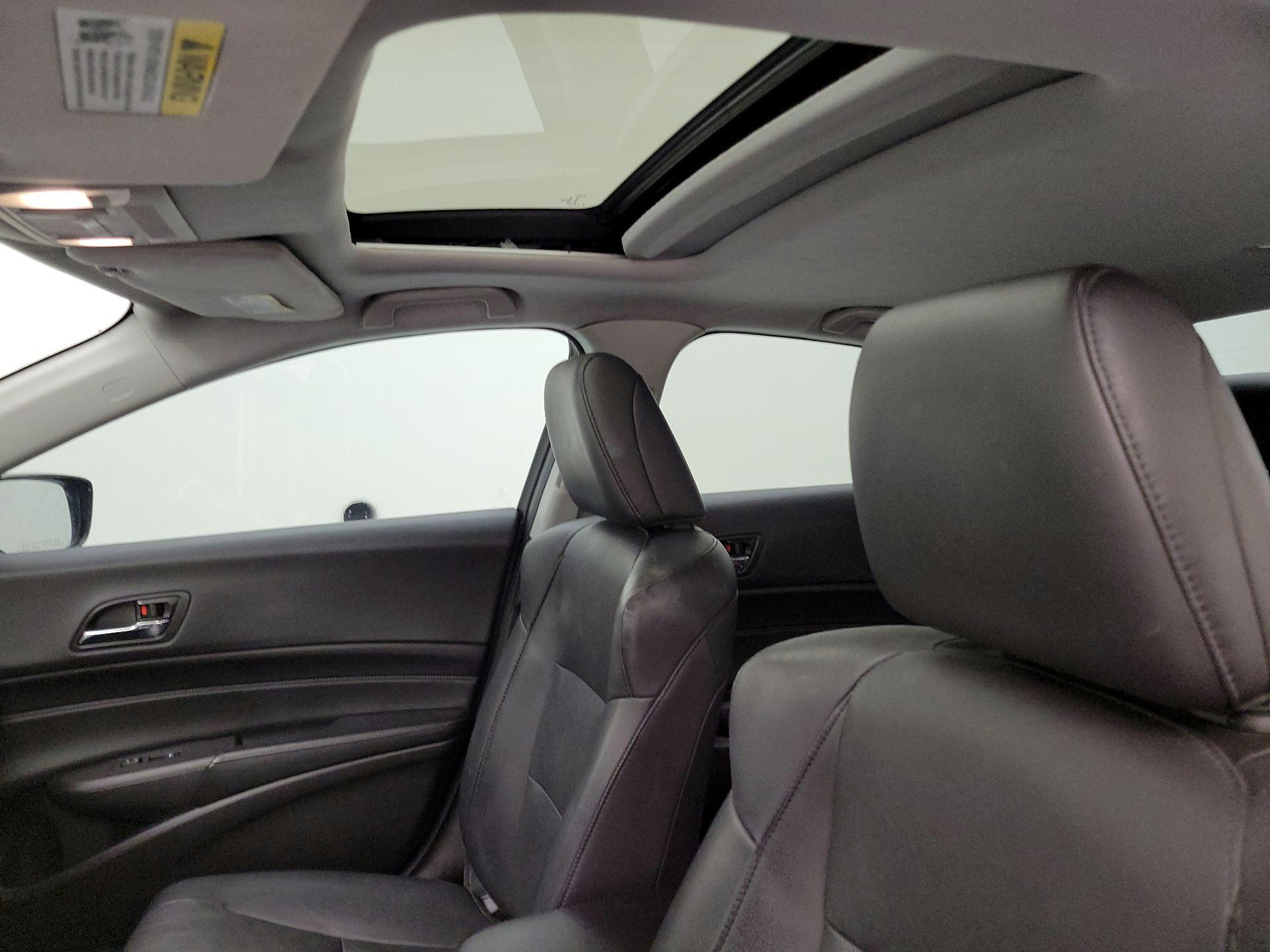 Thumbnail: 2017 Acura ILX - 18
