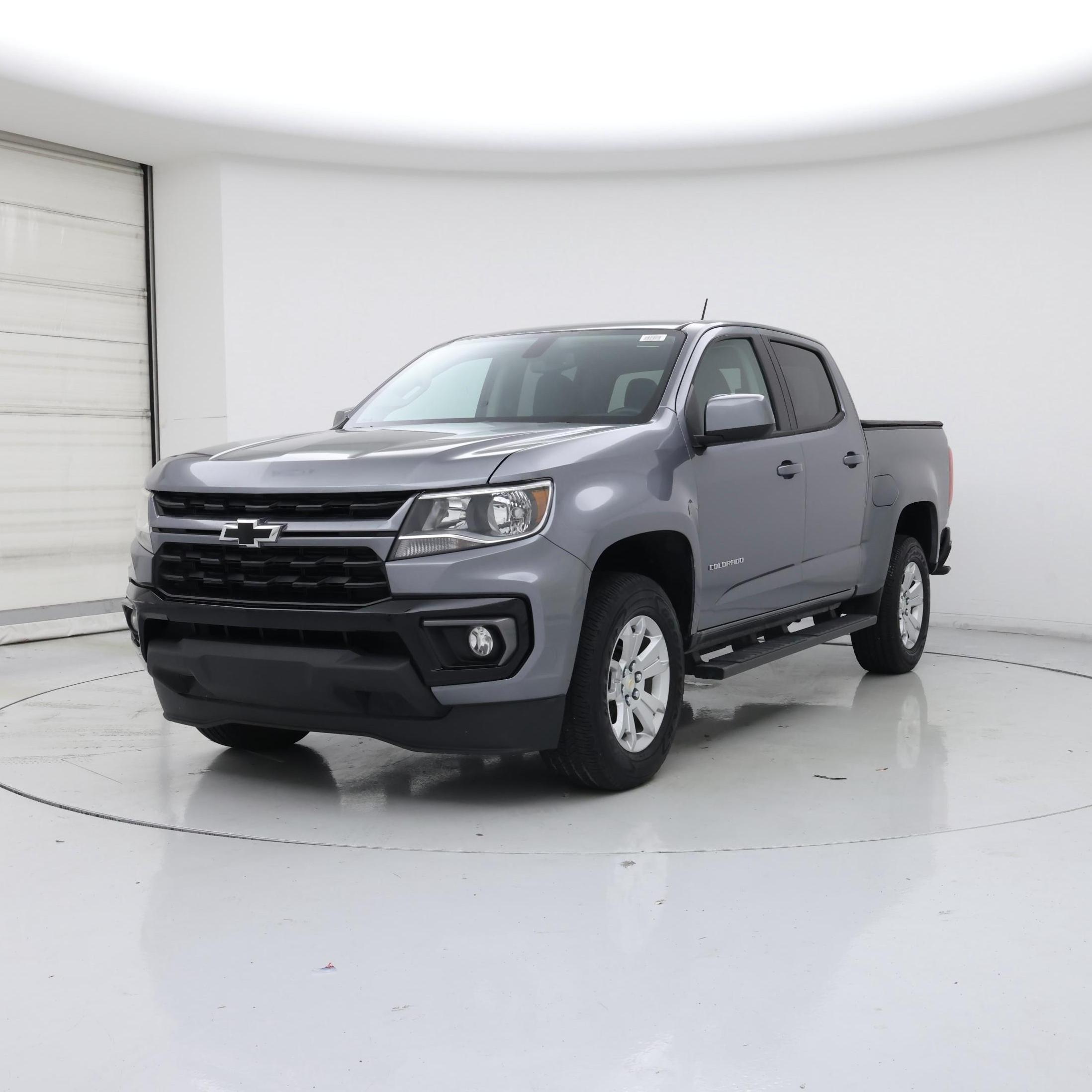 Thumbnail: 2021 Chevrolet Colorado - 4