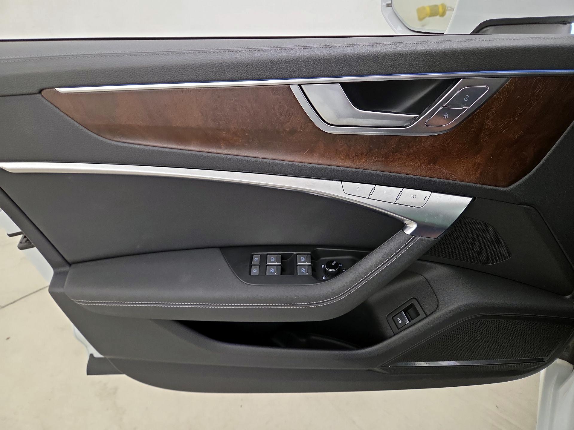 Thumbnail: 2019 Audi A6 - 12