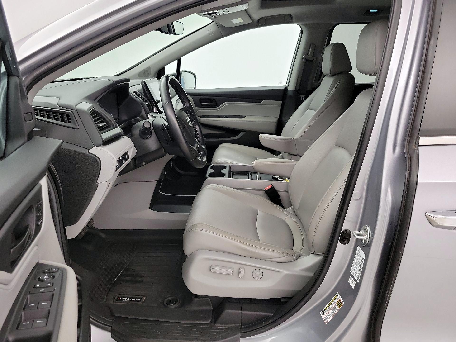 Thumbnail: 2022 Honda Odyssey - 11