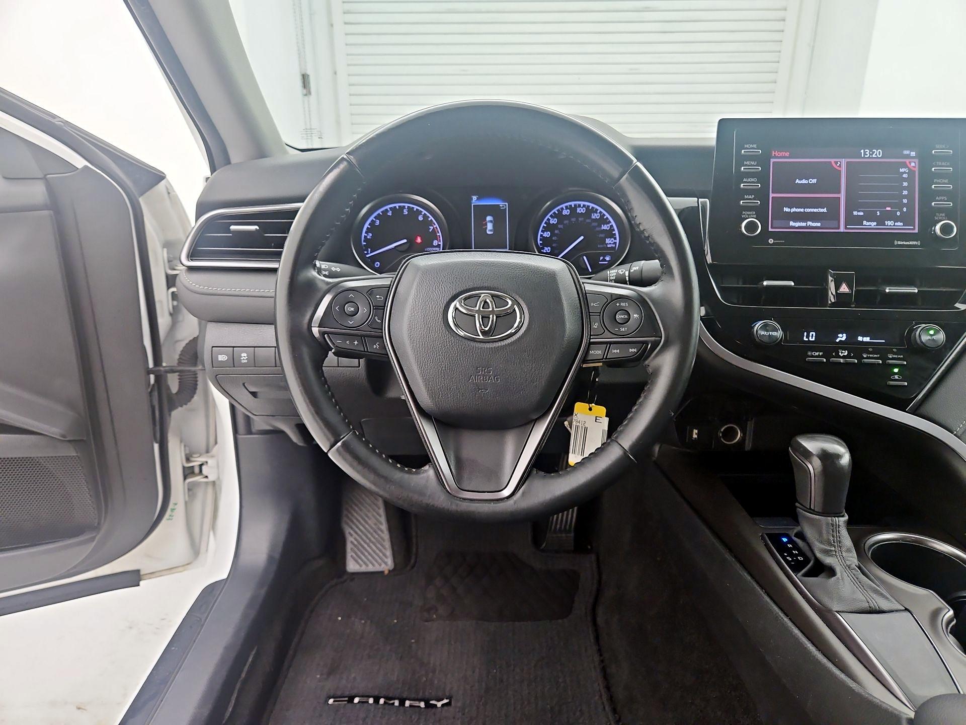 Thumbnail: 2021 Toyota Camry - 10