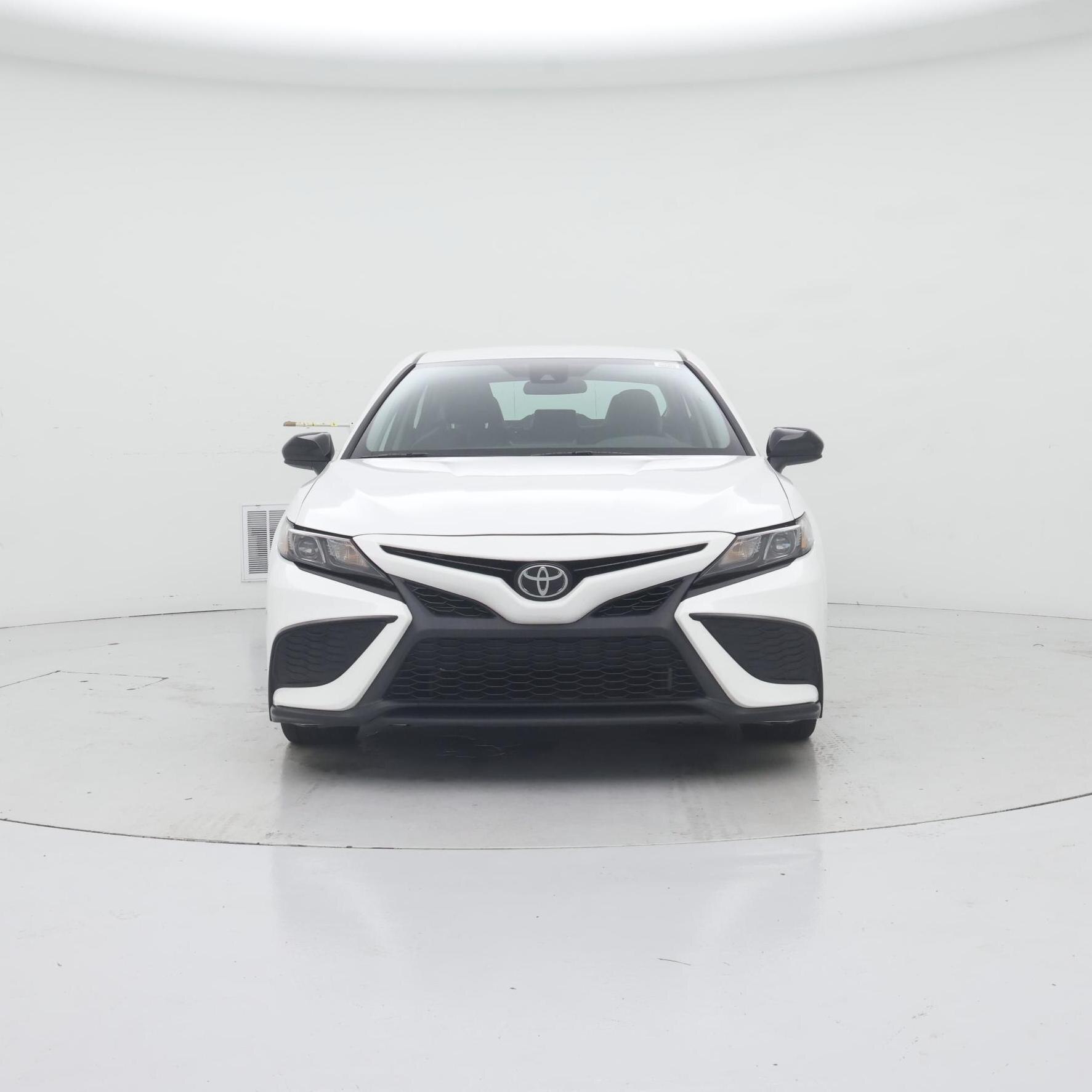 Thumbnail: 2021 Toyota Camry - 5