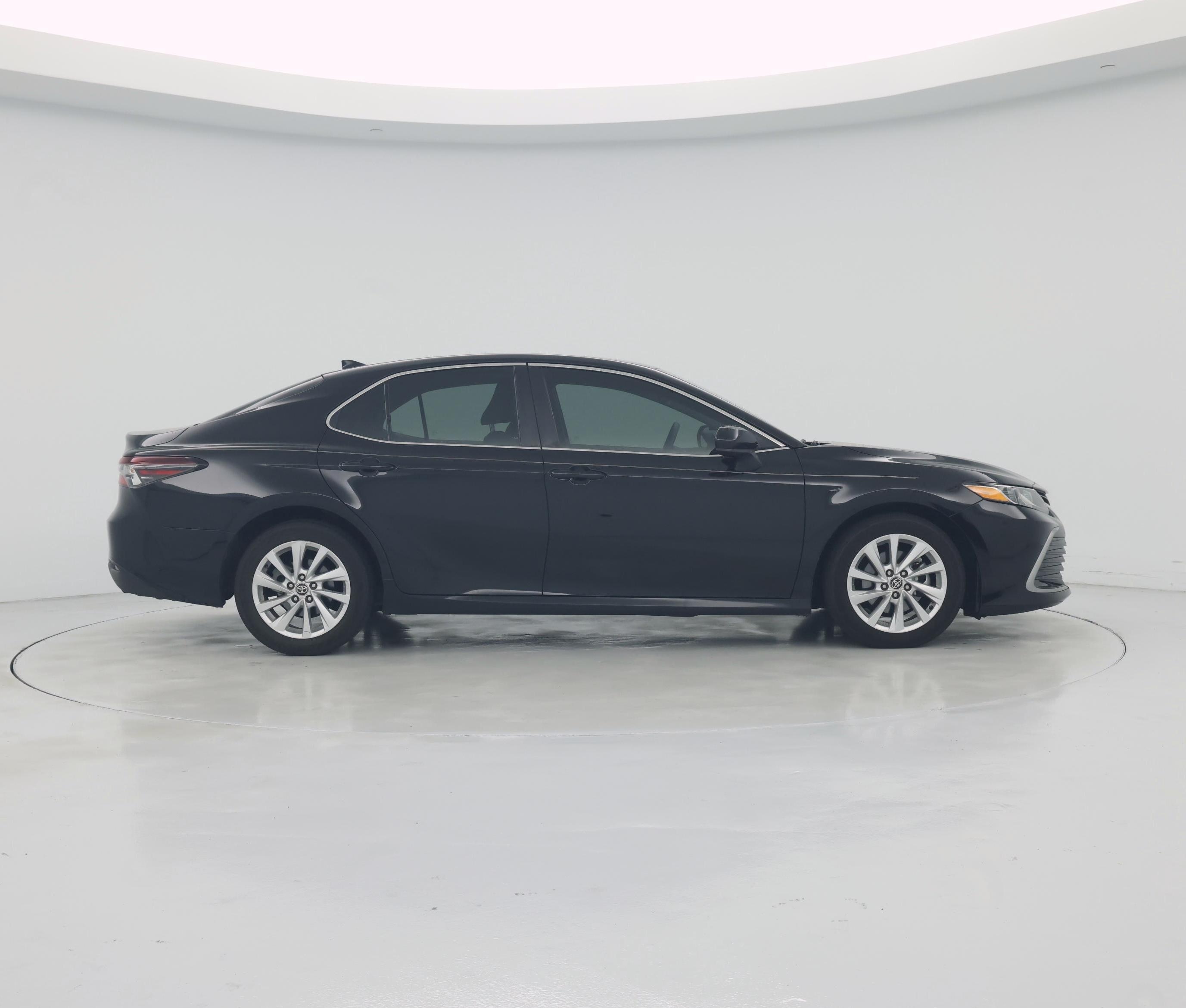 Thumbnail: 2021 Toyota Camry - 7