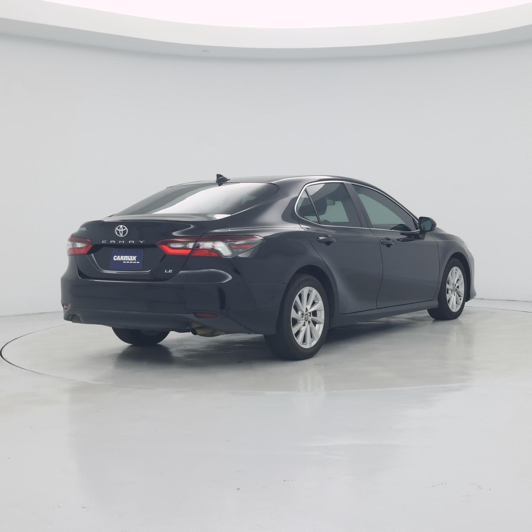Thumbnail: 2021 Toyota Camry - 8