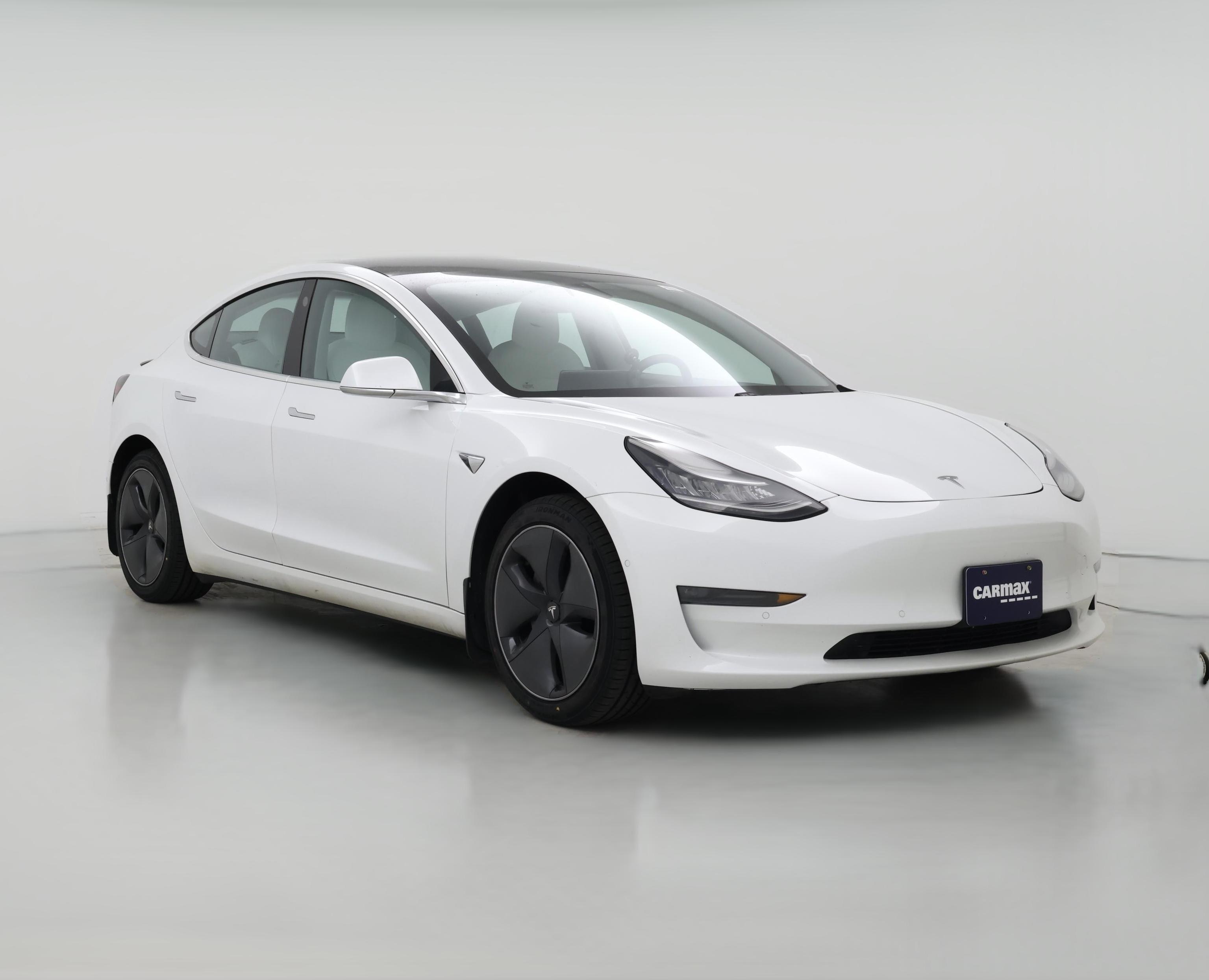 Thumbnail: 2020 Tesla Model 3 - 1