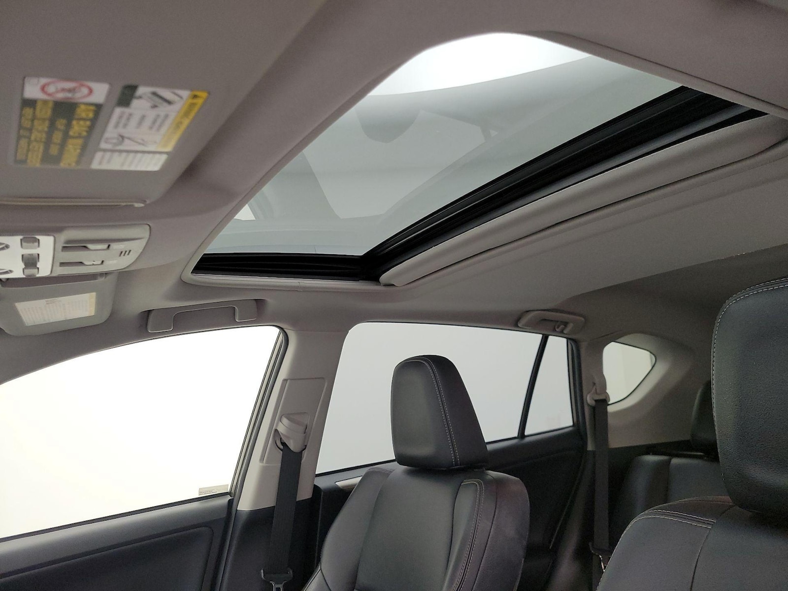 2014 Toyota RAV4 Limited - Photo 19