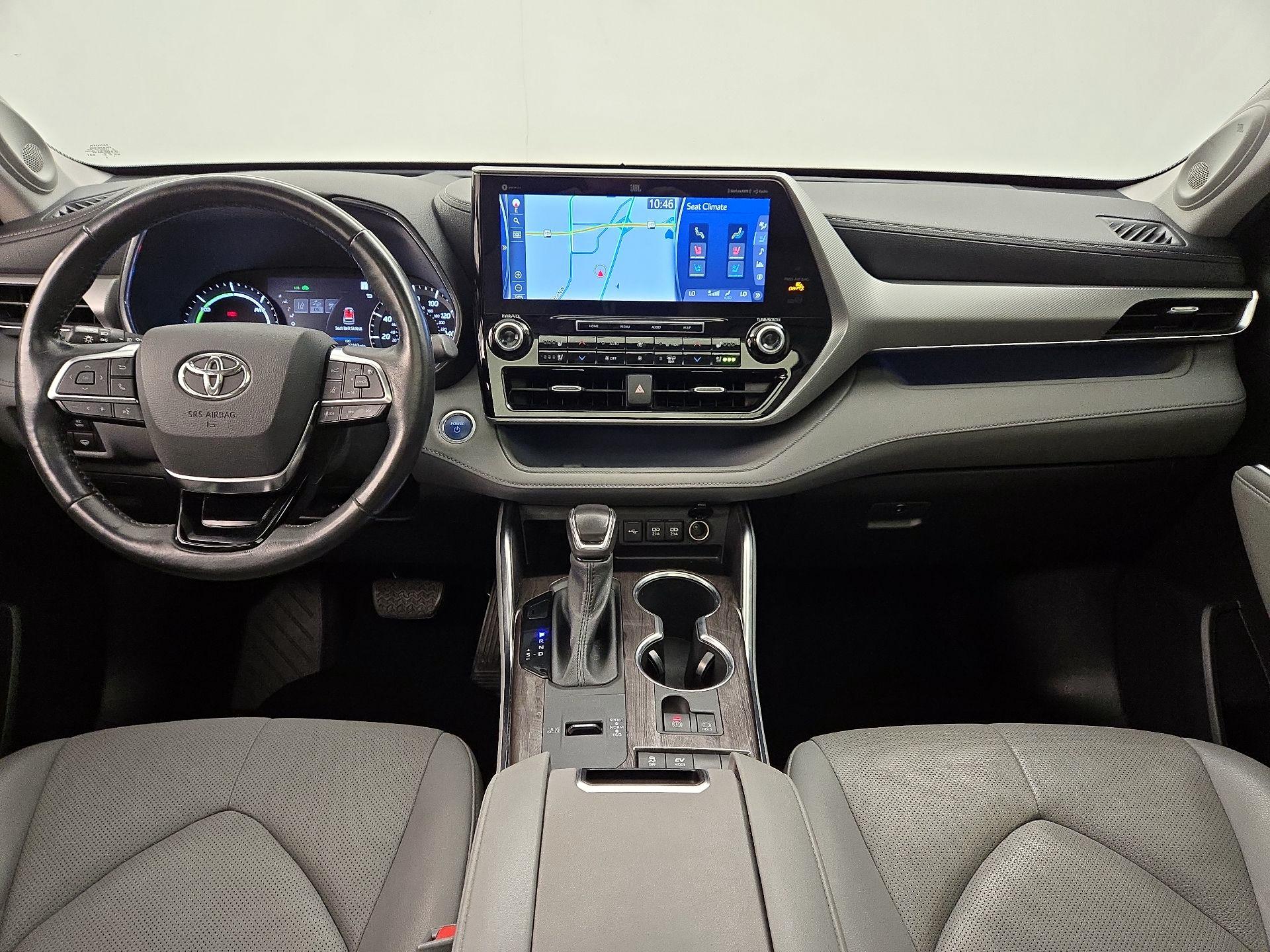 Thumbnail: 2021 Toyota Highlander - 9