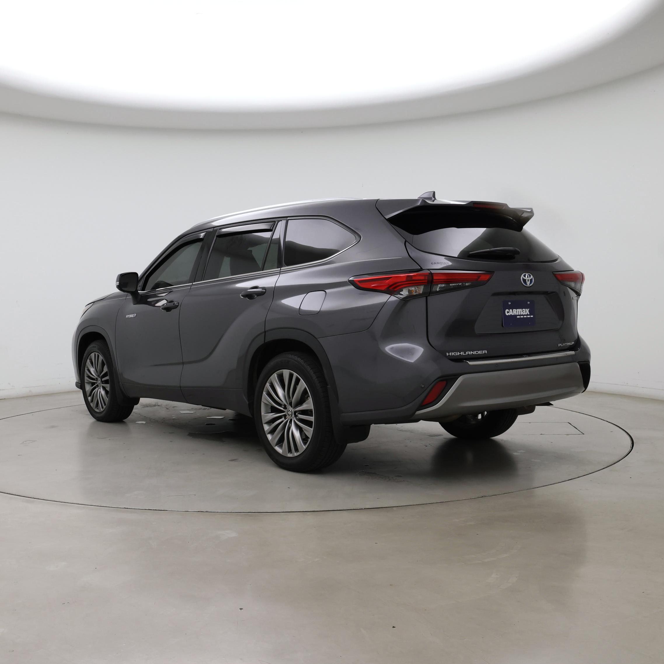 Thumbnail: 2021 Toyota Highlander - 2