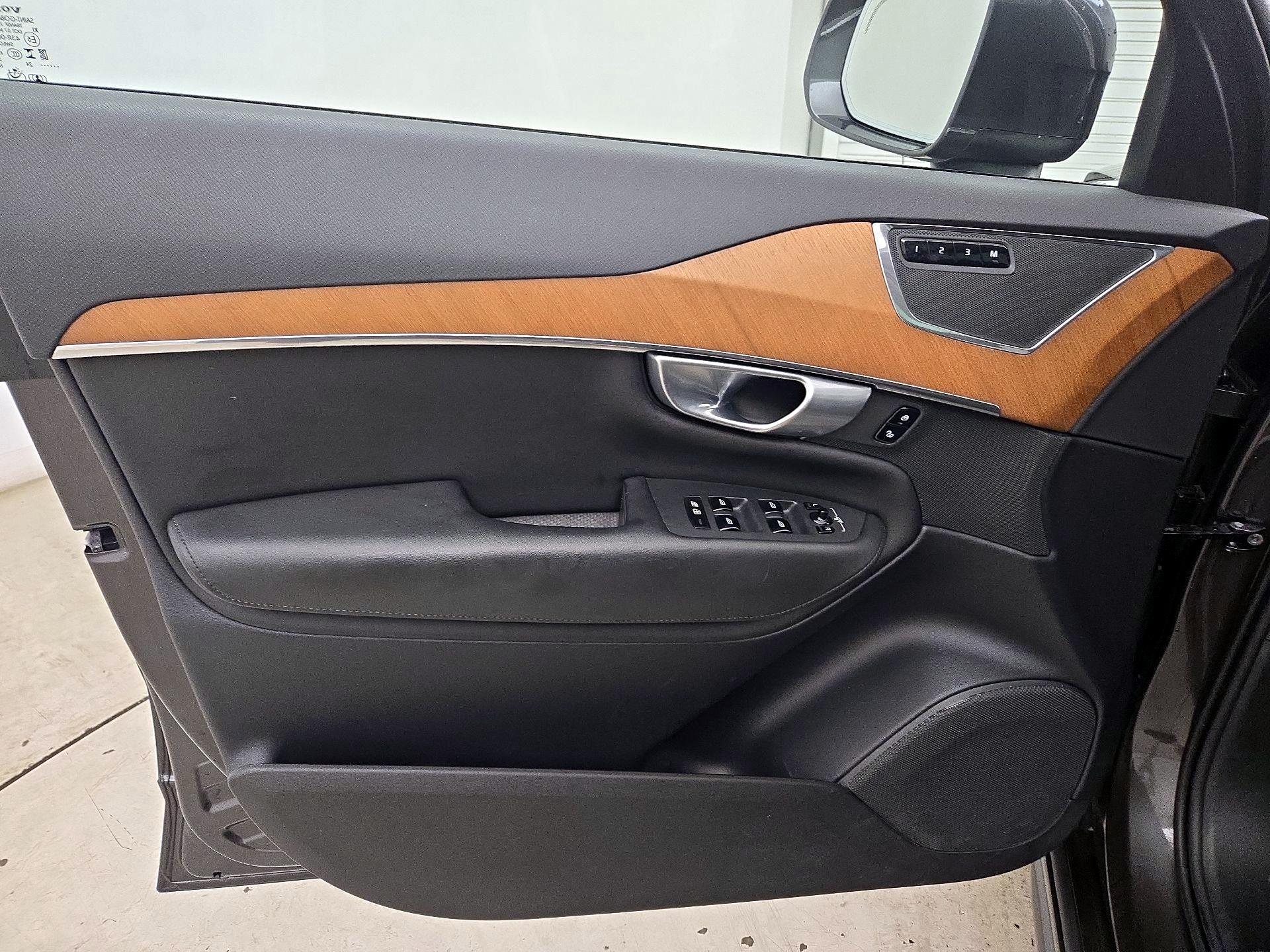 Thumbnail: 2024 Volvo XC90 - 12