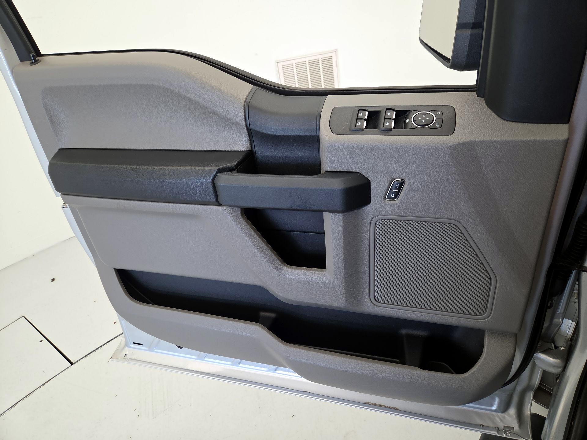 Thumbnail: 2019 Ford F-150 - 12