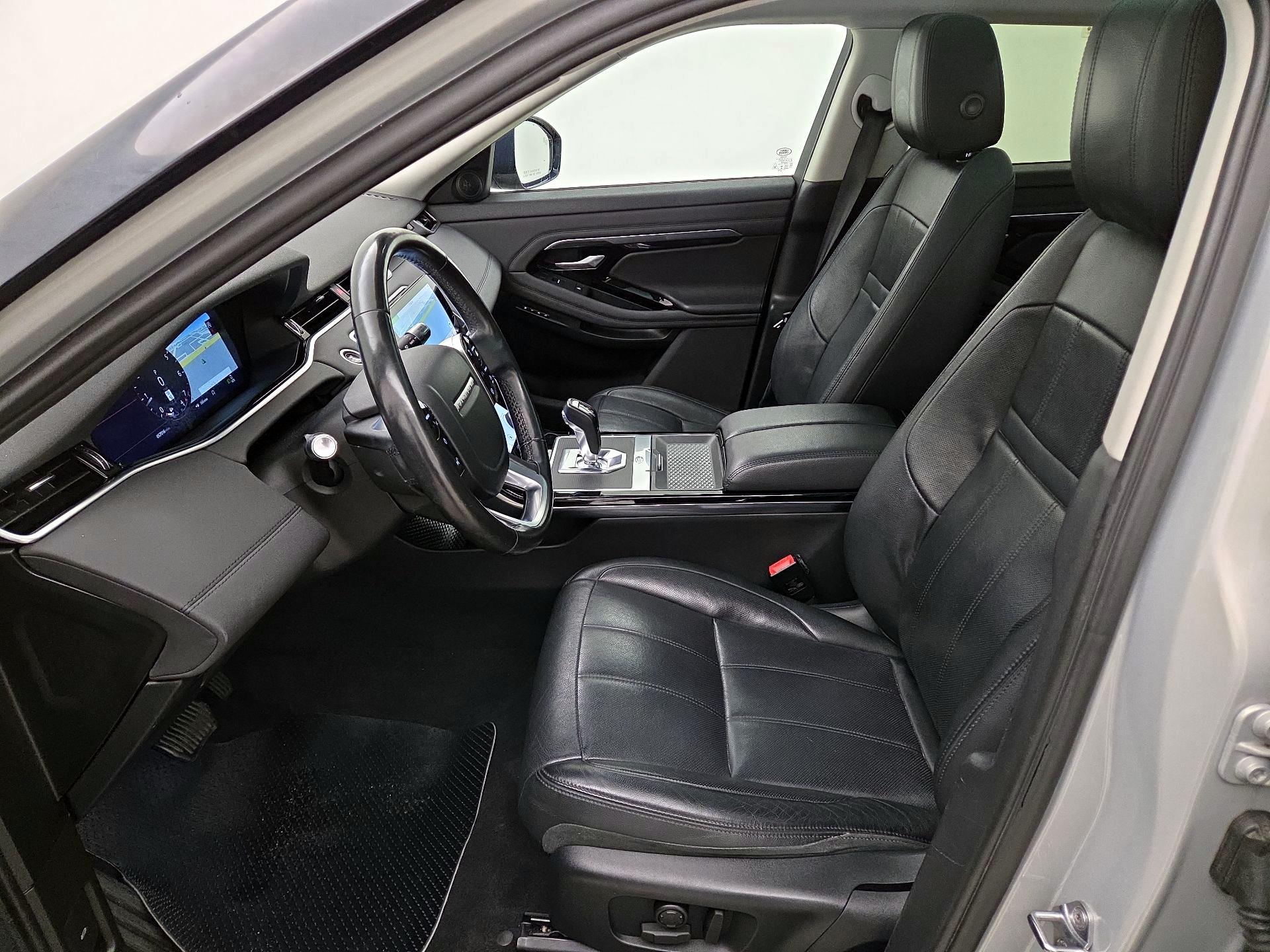 Thumbnail: 2020 Land Rover Range Rover Evoque - 11
