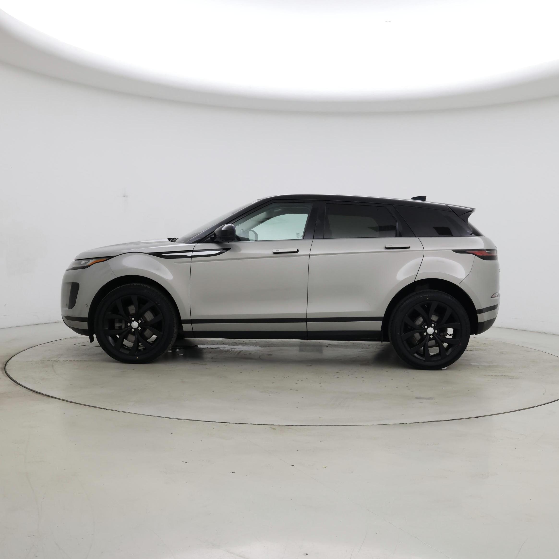 Thumbnail: 2020 Land Rover Range Rover Evoque - 3