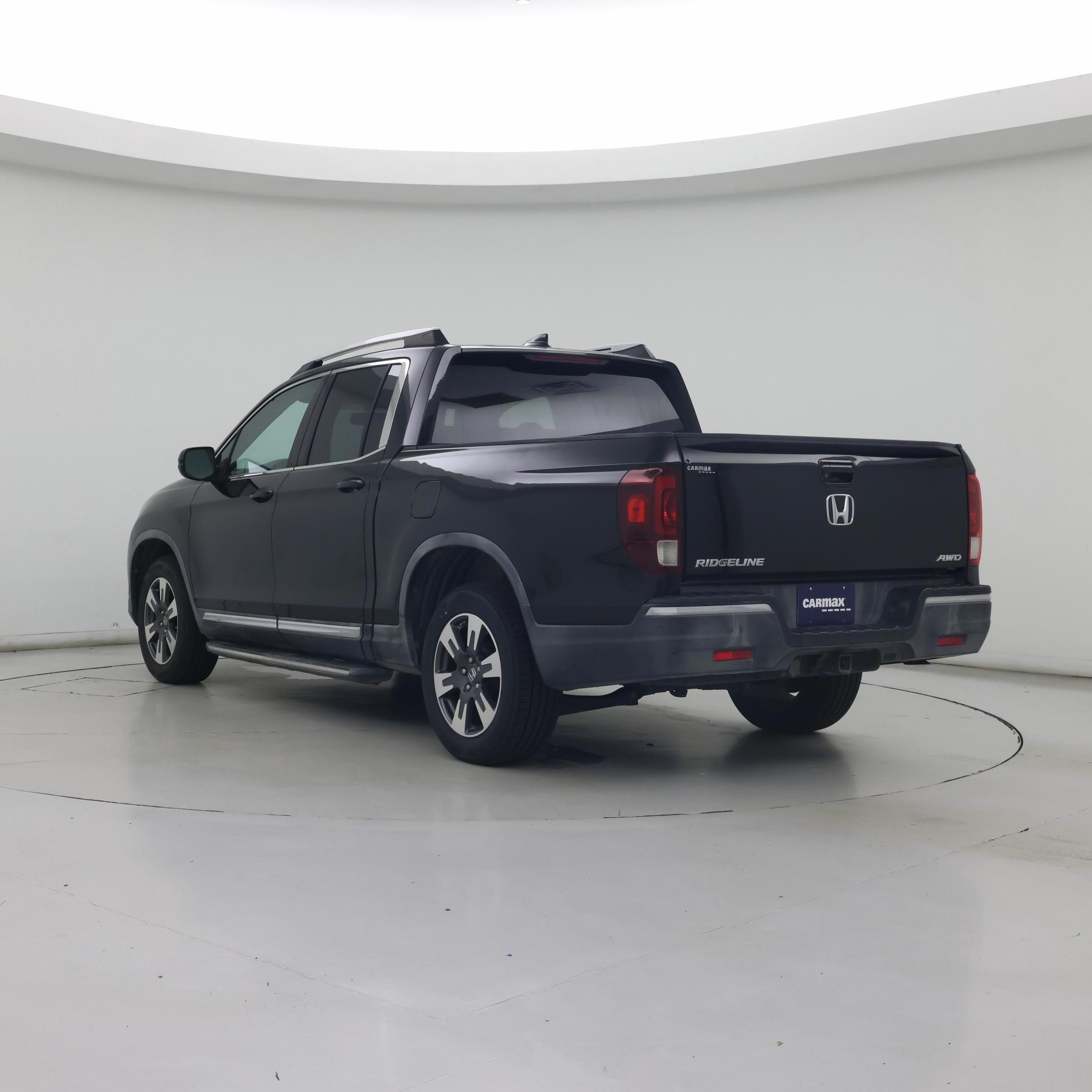 Thumbnail: 2017 Honda Ridgeline - 2