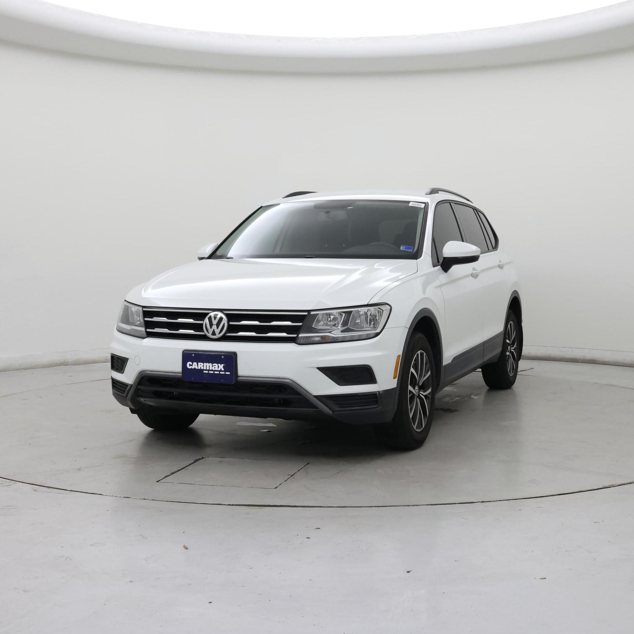 Thumbnail: 2021 Volkswagen Tiguan - 4
