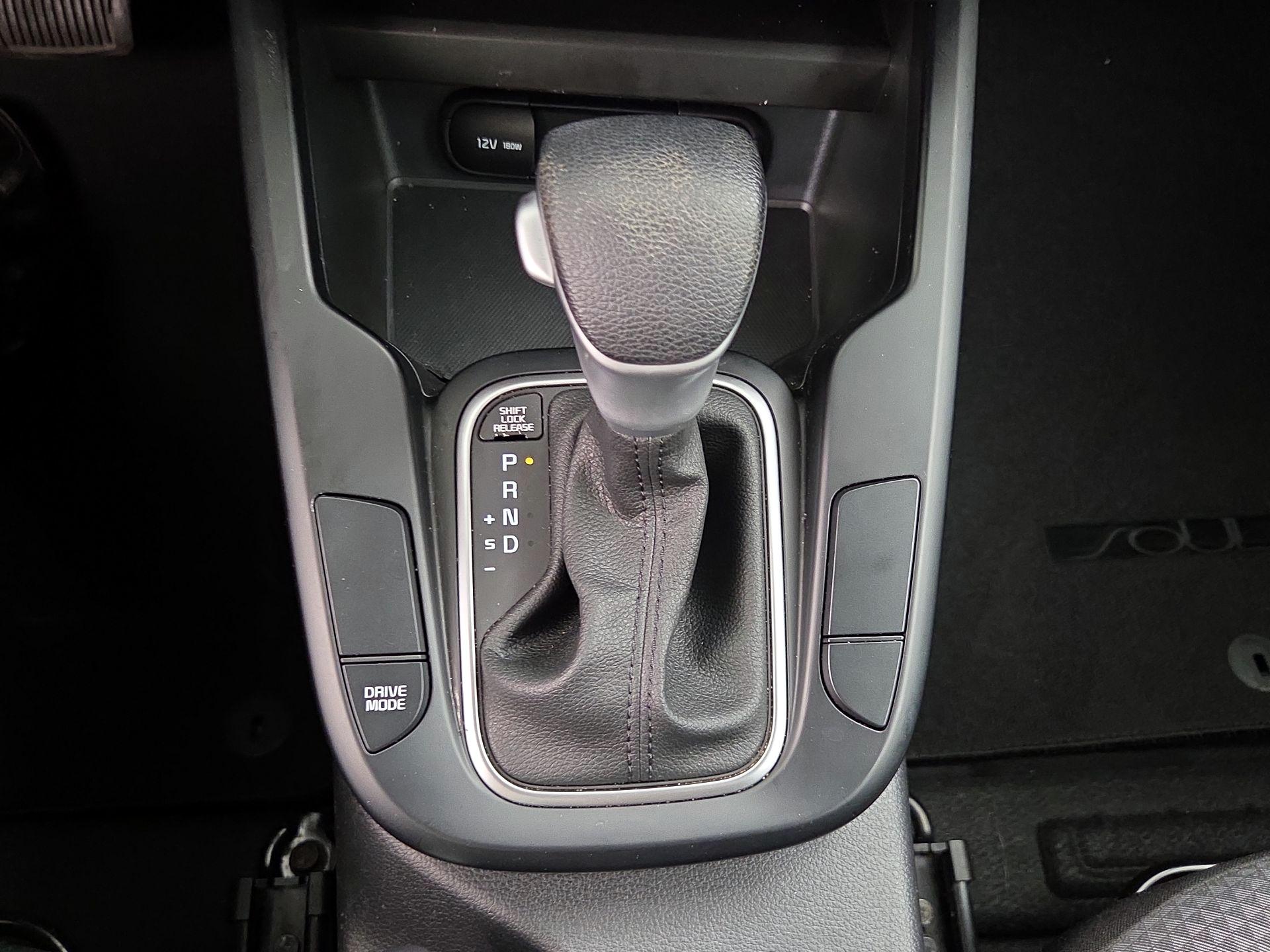 Thumbnail: 2023 Kia Soul - 17