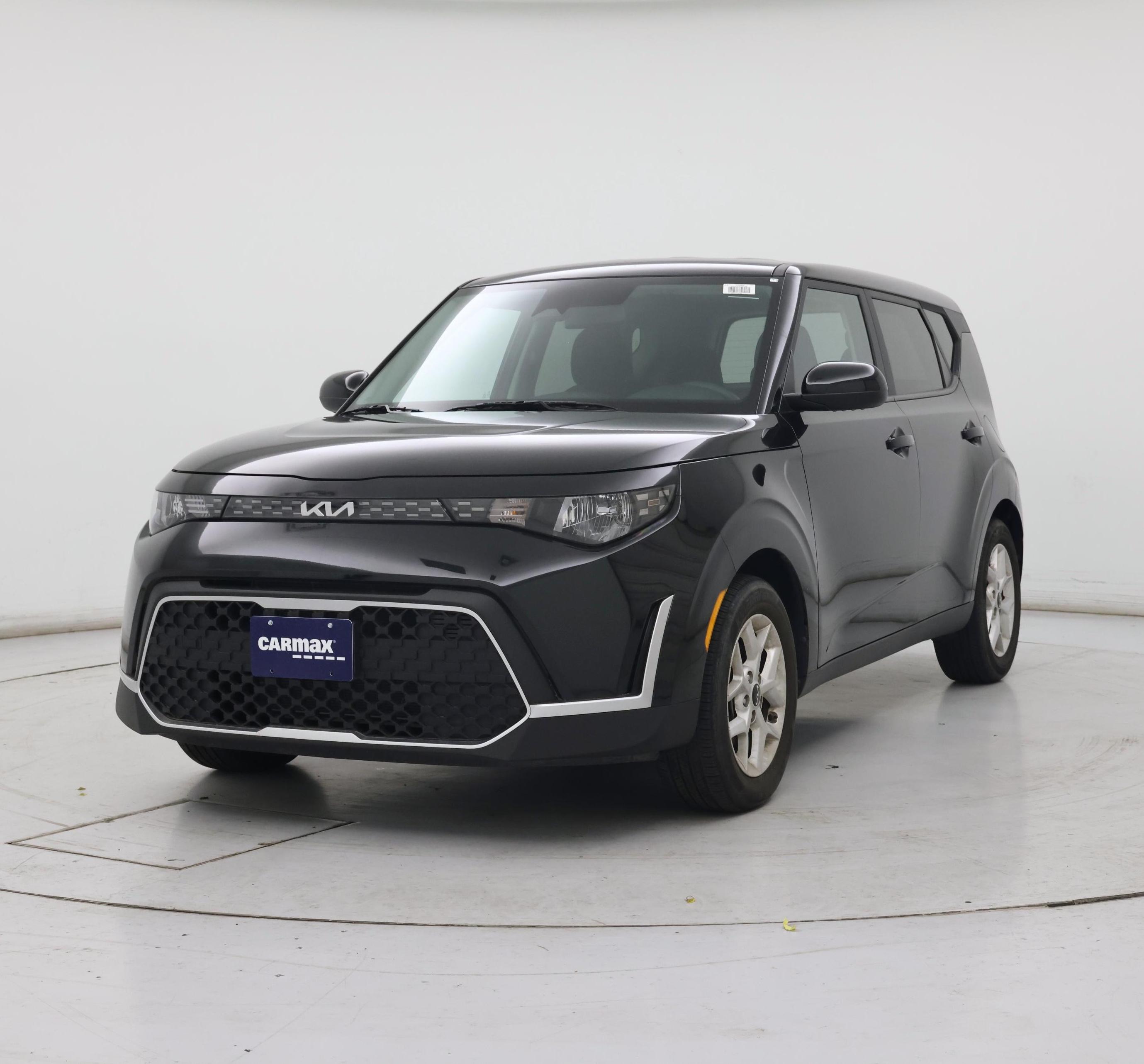 Thumbnail: 2023 Kia Soul - 4