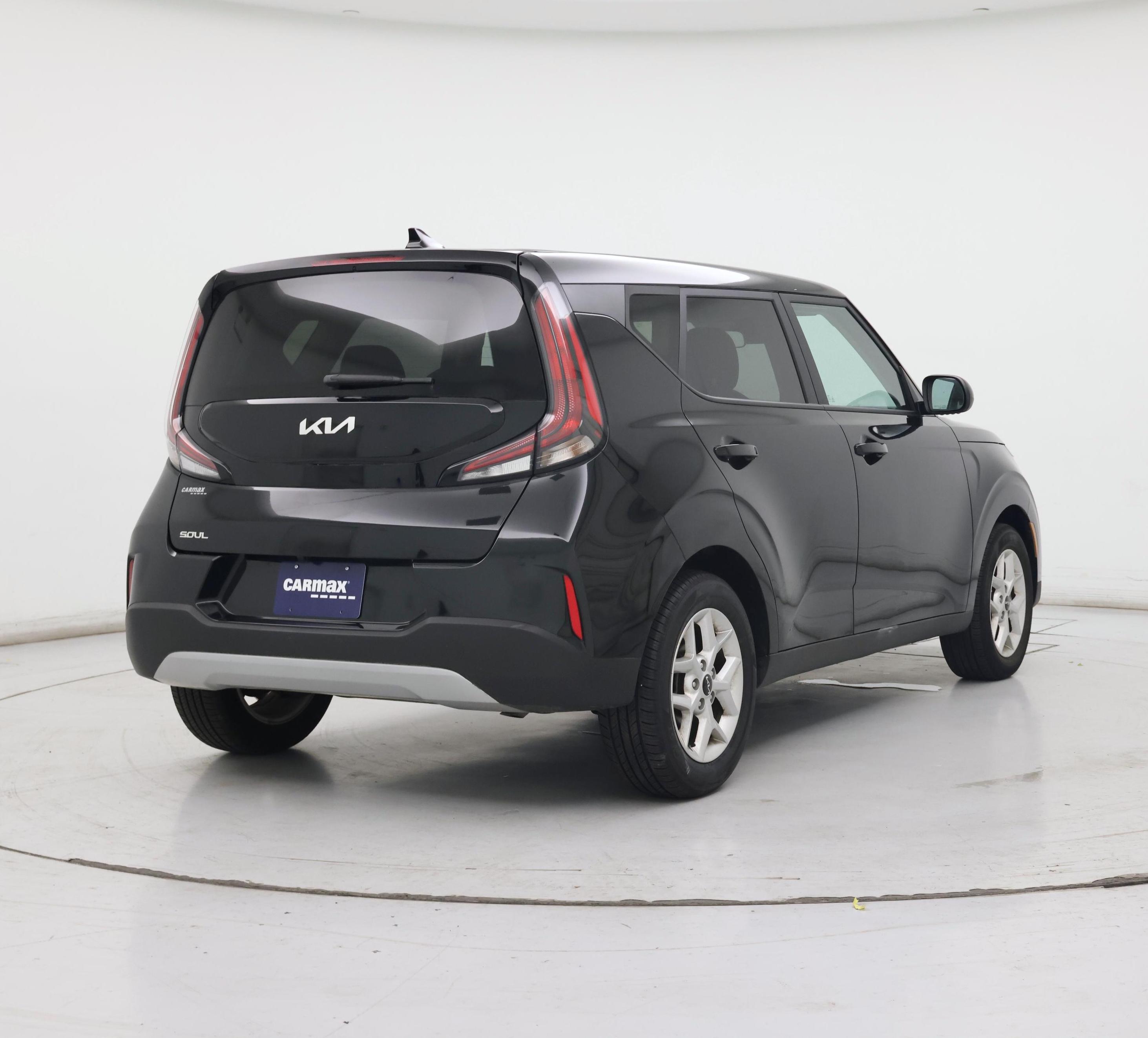 Thumbnail: 2023 Kia Soul - 8