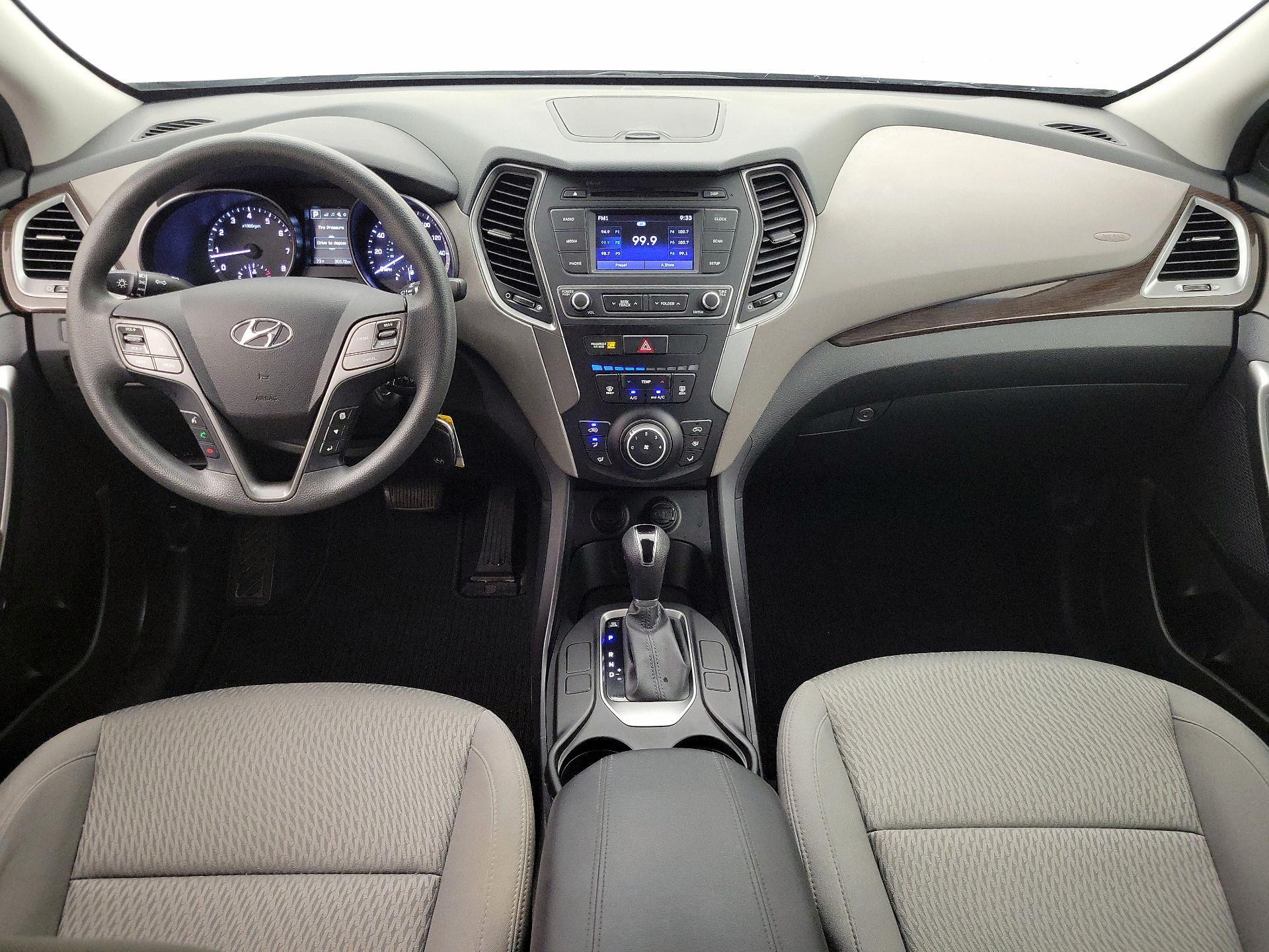 Thumbnail: 2018 Hyundai Santa Fe - 9