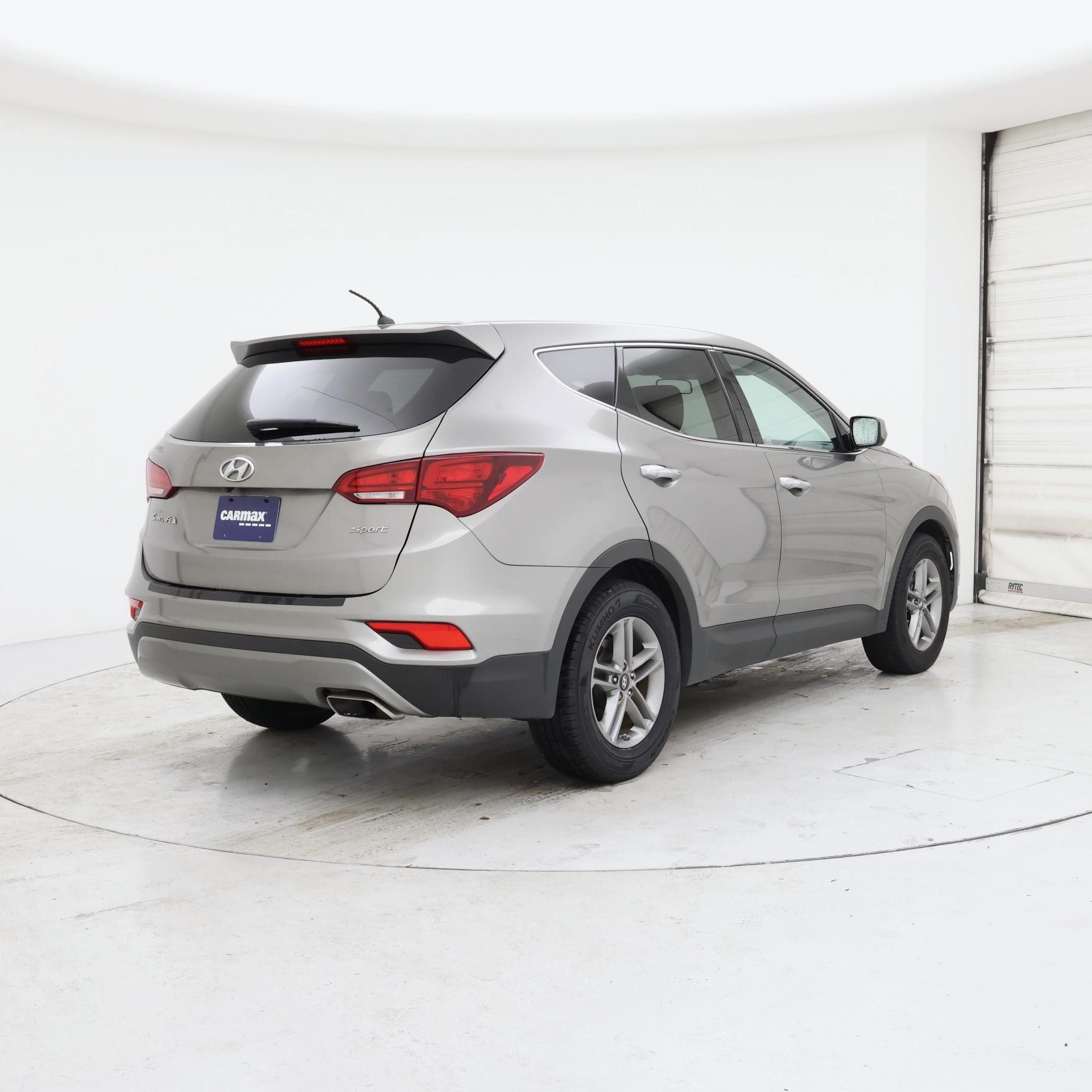 Thumbnail: 2018 Hyundai Santa Fe - 8