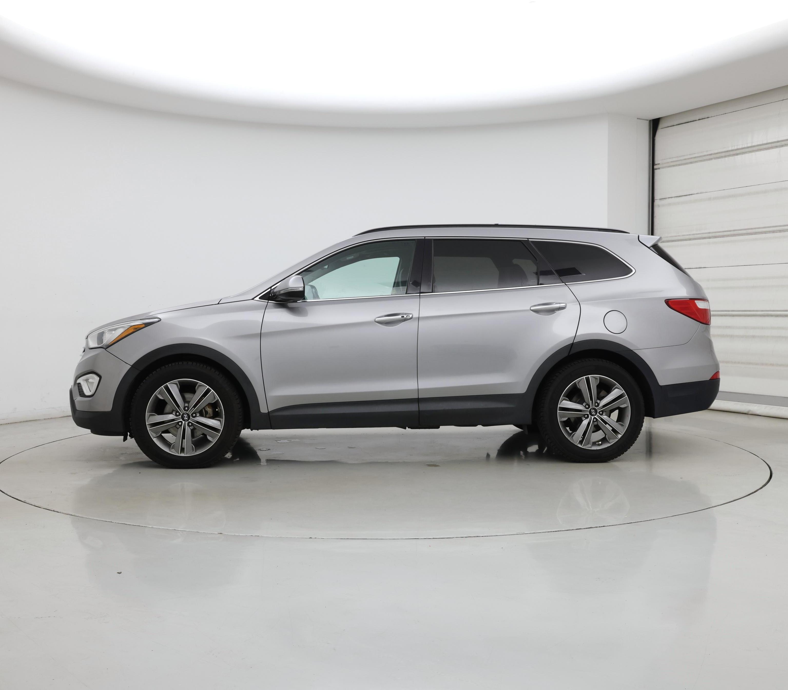 Thumbnail: 2015 Hyundai Santa Fe - 3