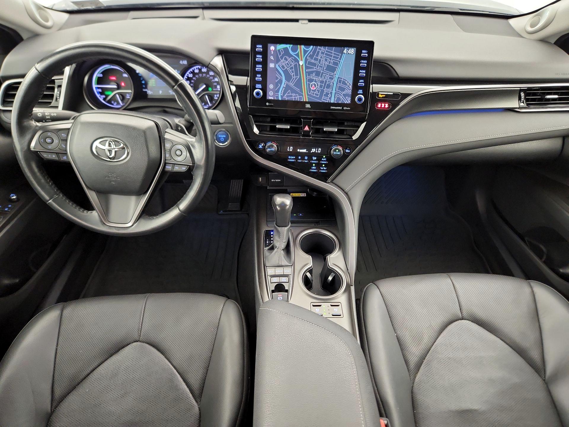 Thumbnail: 2022 Toyota Camry - 9