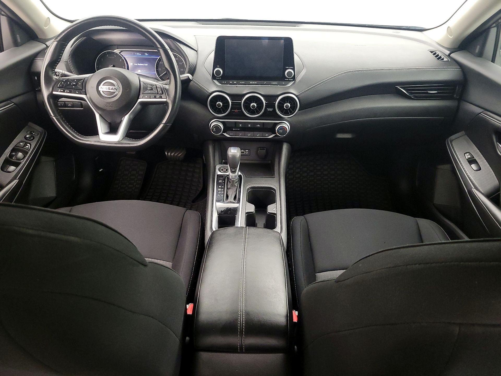 Thumbnail: 2022 Nissan Sentra - 9
