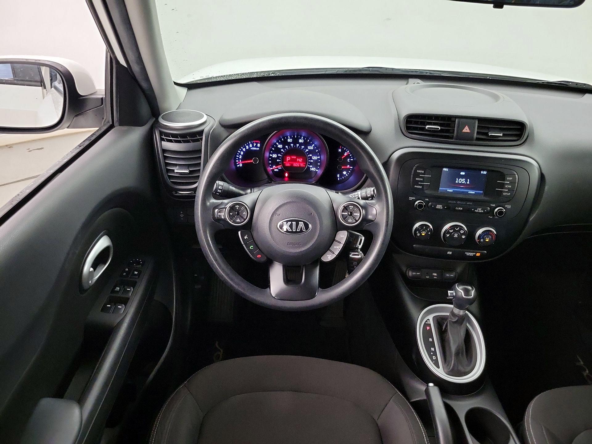 Thumbnail: 2016 Kia Soul - 10