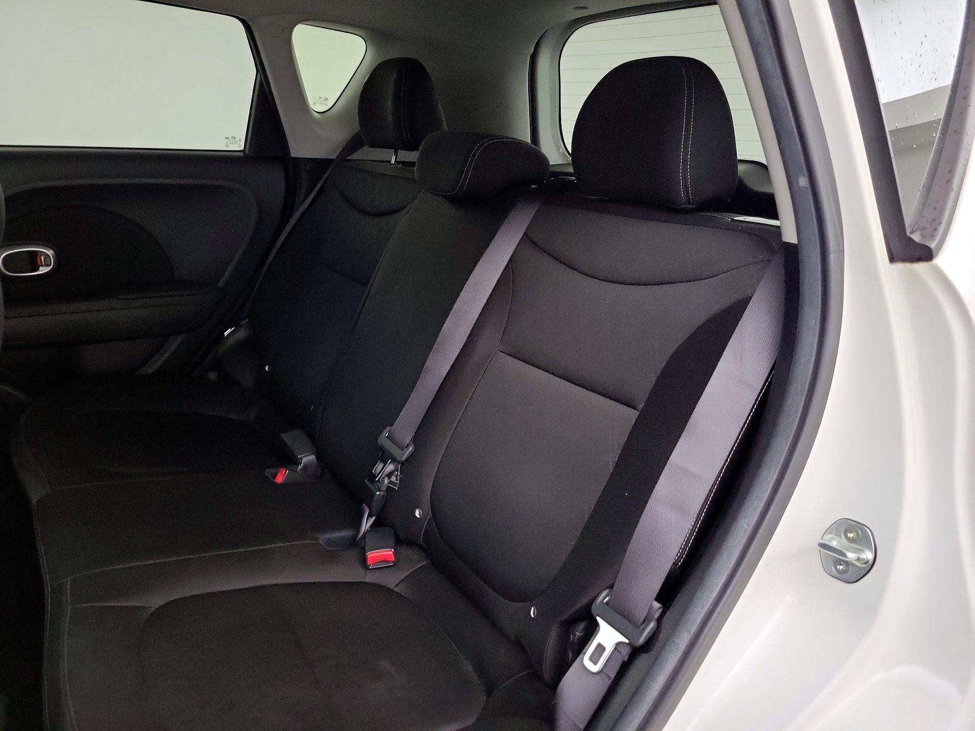 Thumbnail: 2016 Kia Soul - 19