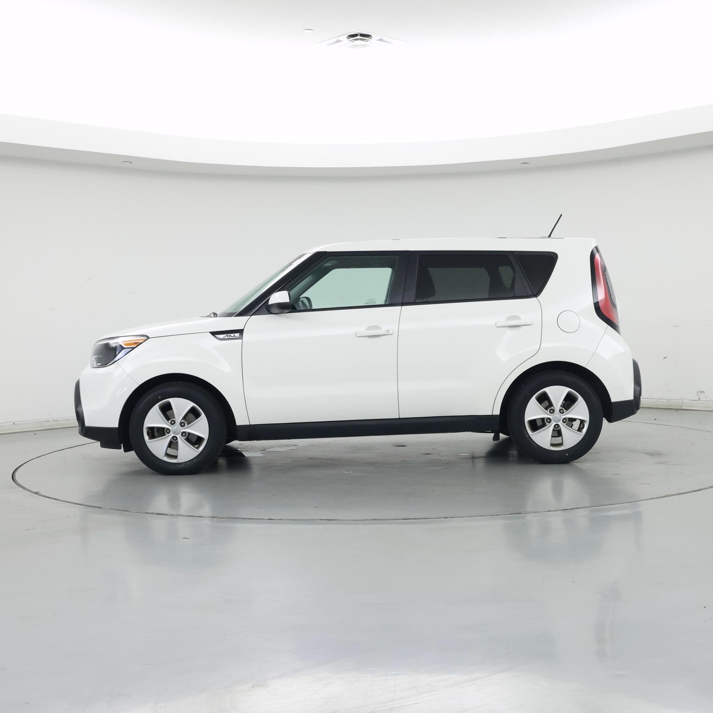 Thumbnail: 2016 Kia Soul - 3