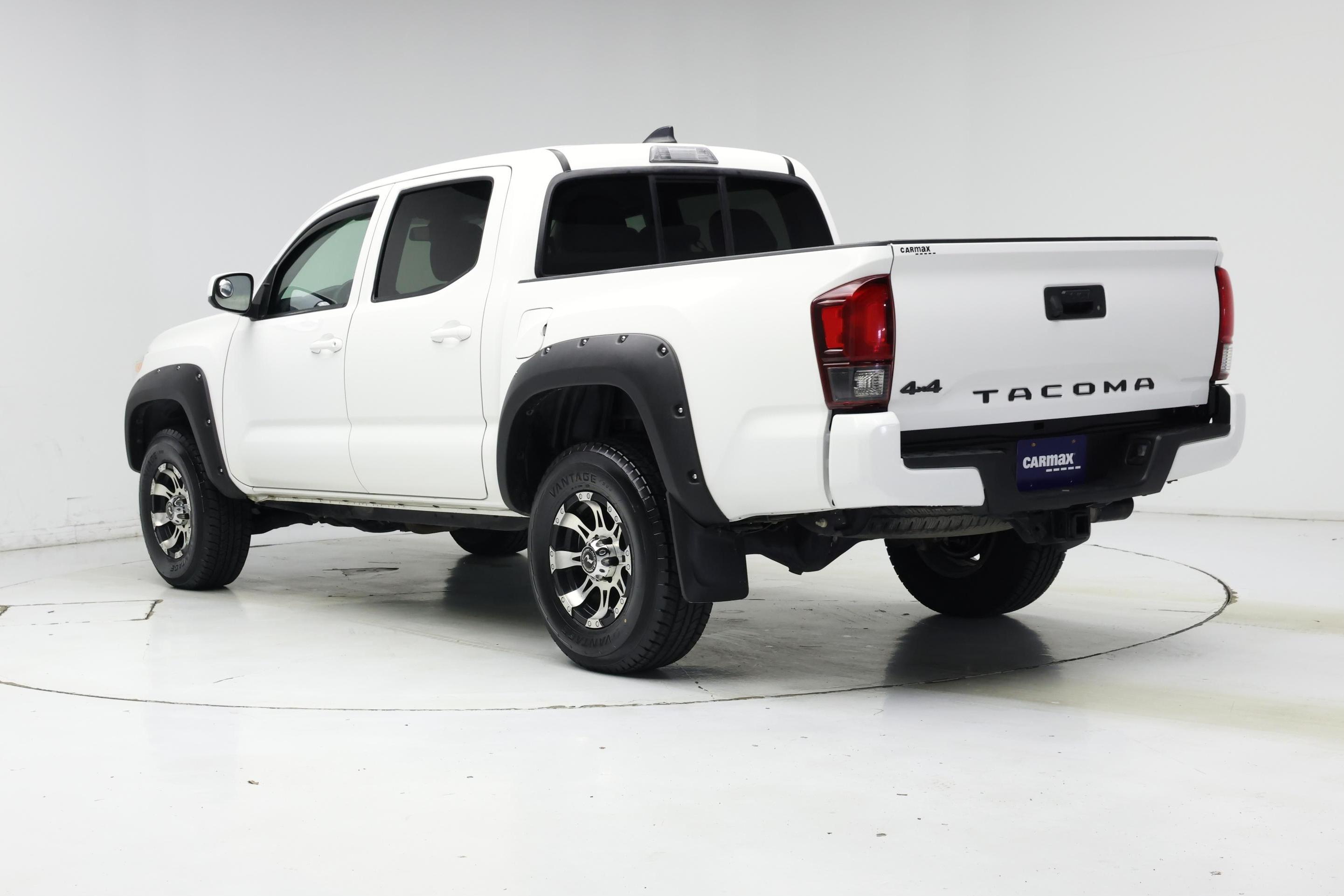 Thumbnail: 2020 Toyota Tacoma - 2