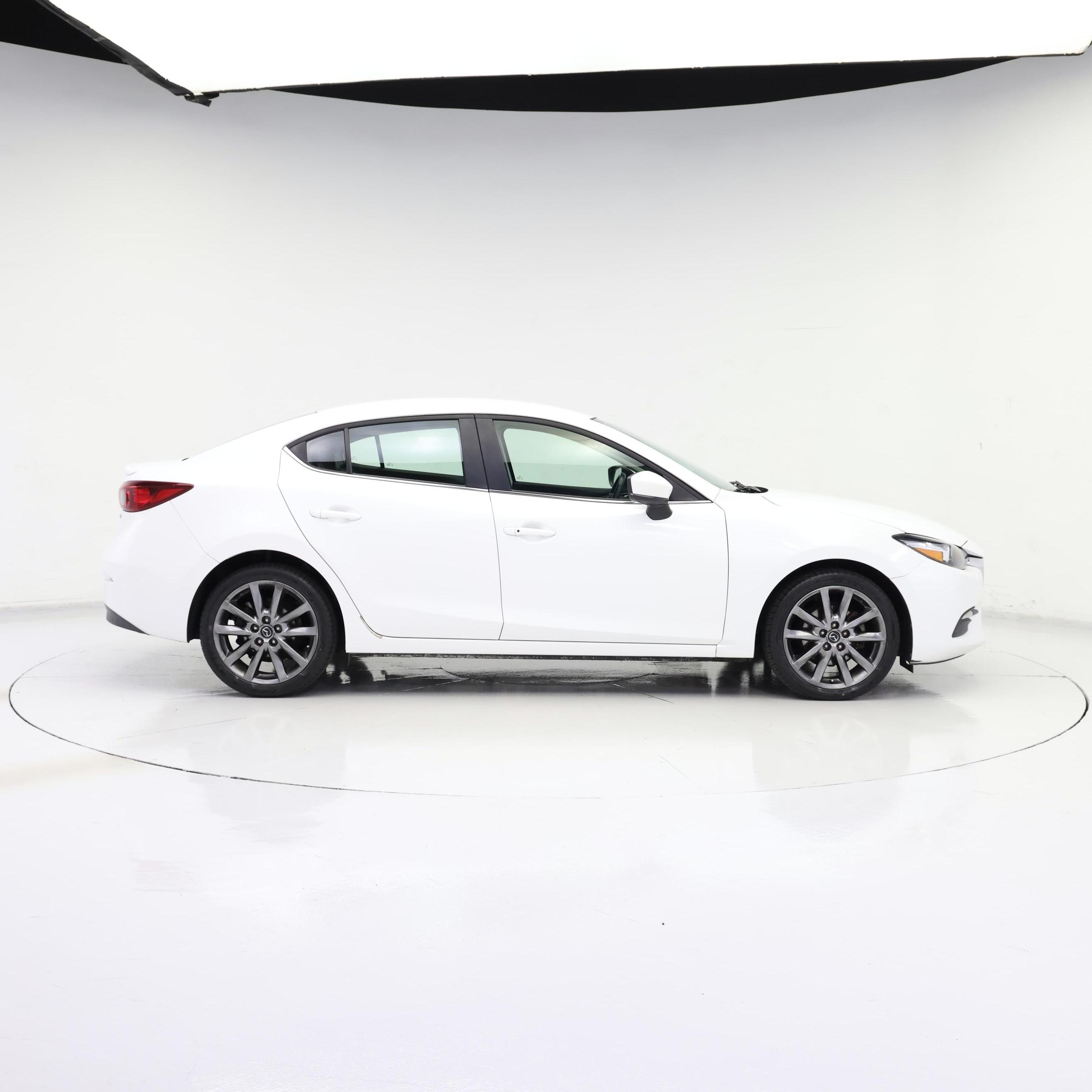 Thumbnail: 2018 Mazda Mazda3 - 7