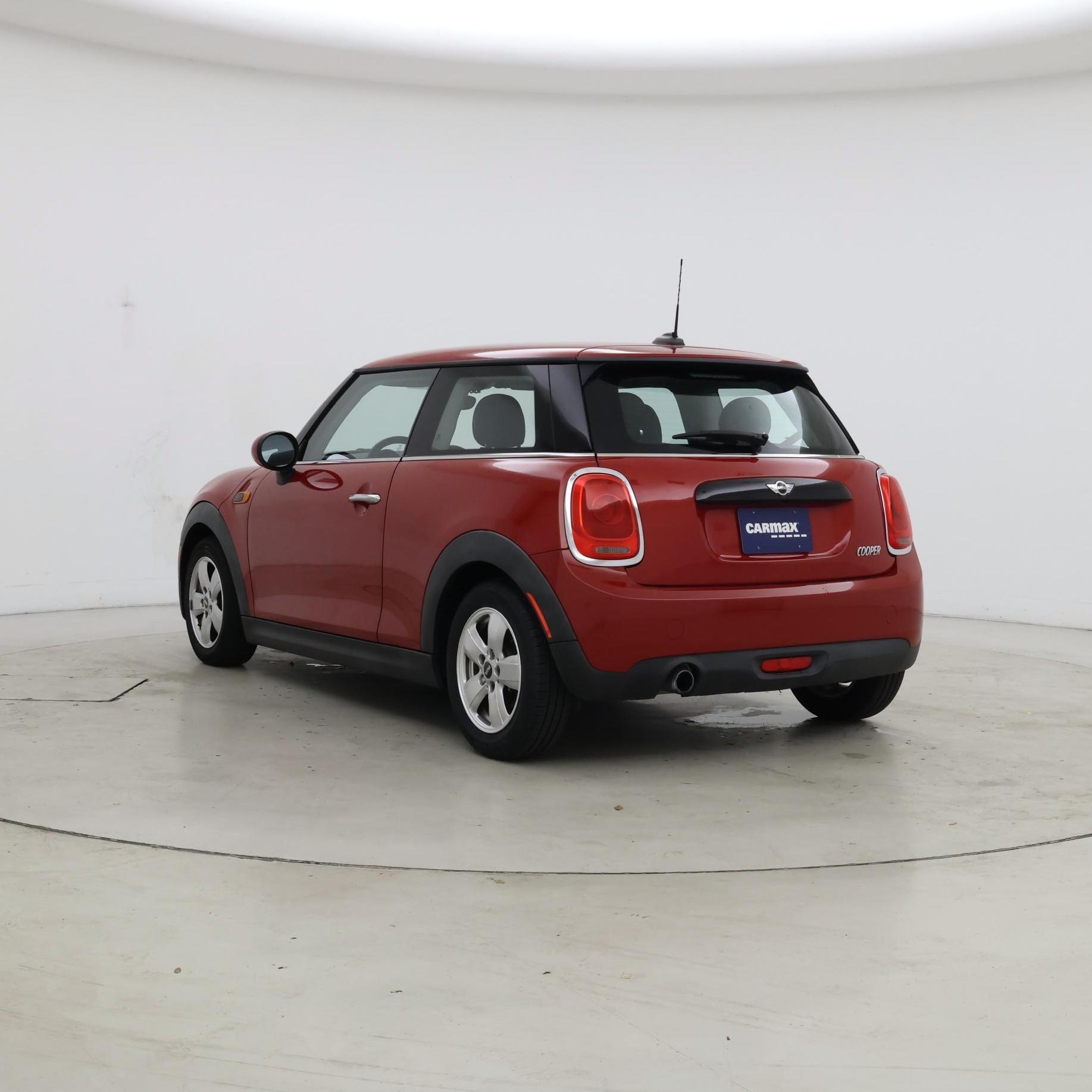 Thumbnail: 2016 MINI Cooper Hardtop - 2