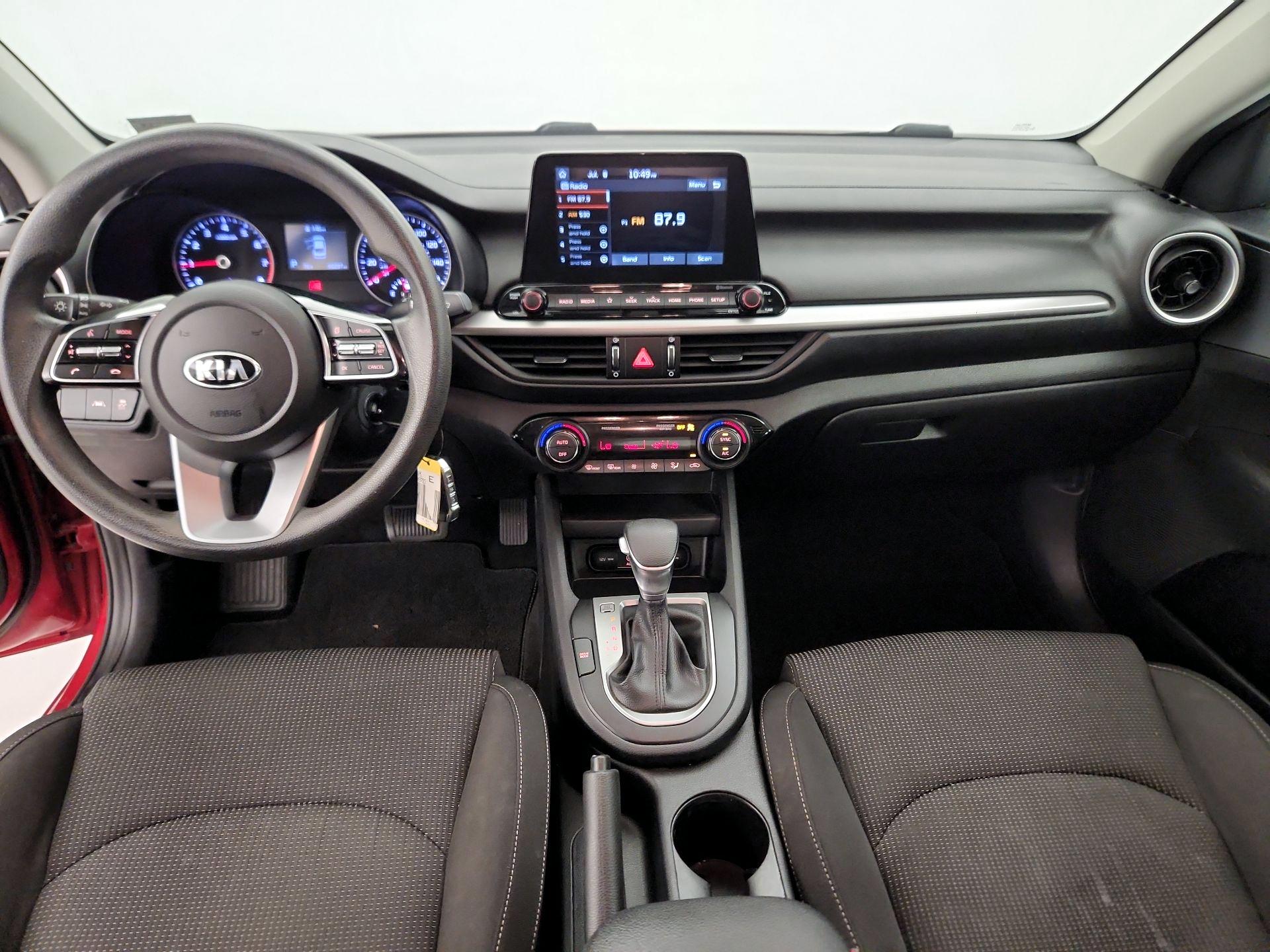 Thumbnail: 2019 Kia Forte - 9