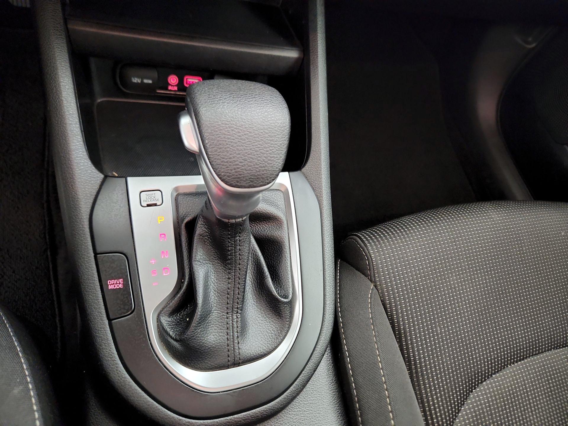 Thumbnail: 2019 Kia Forte - 18