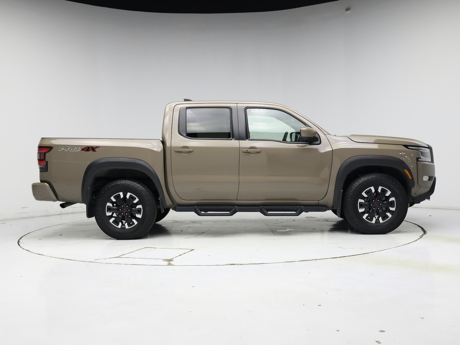 2024 Nissan Frontier PRO-4X - Photo 8