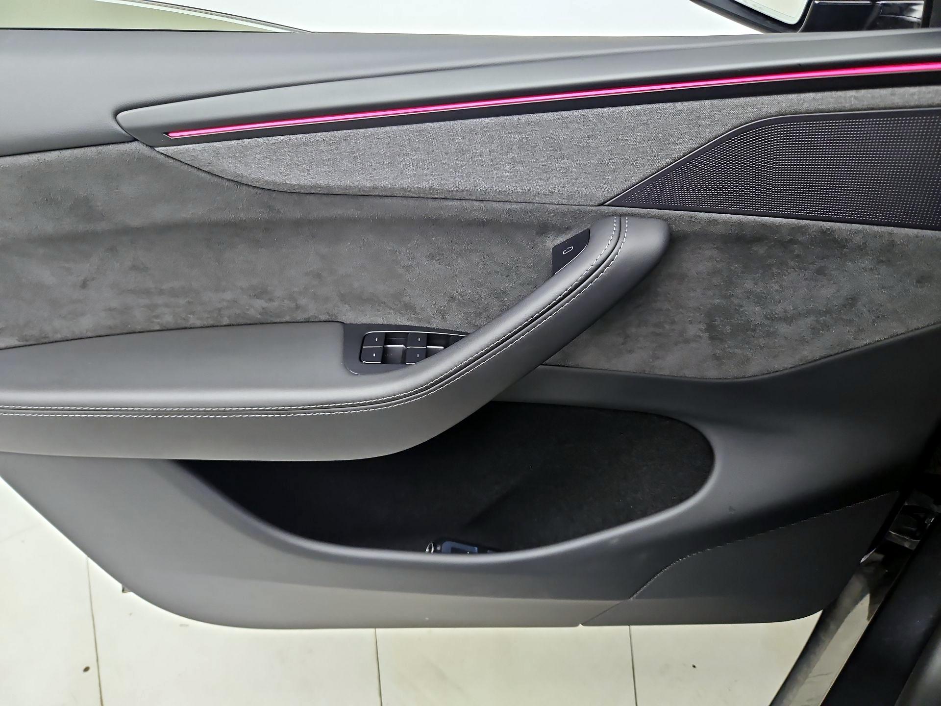 Thumbnail: 2026 Tesla Model Y - 12