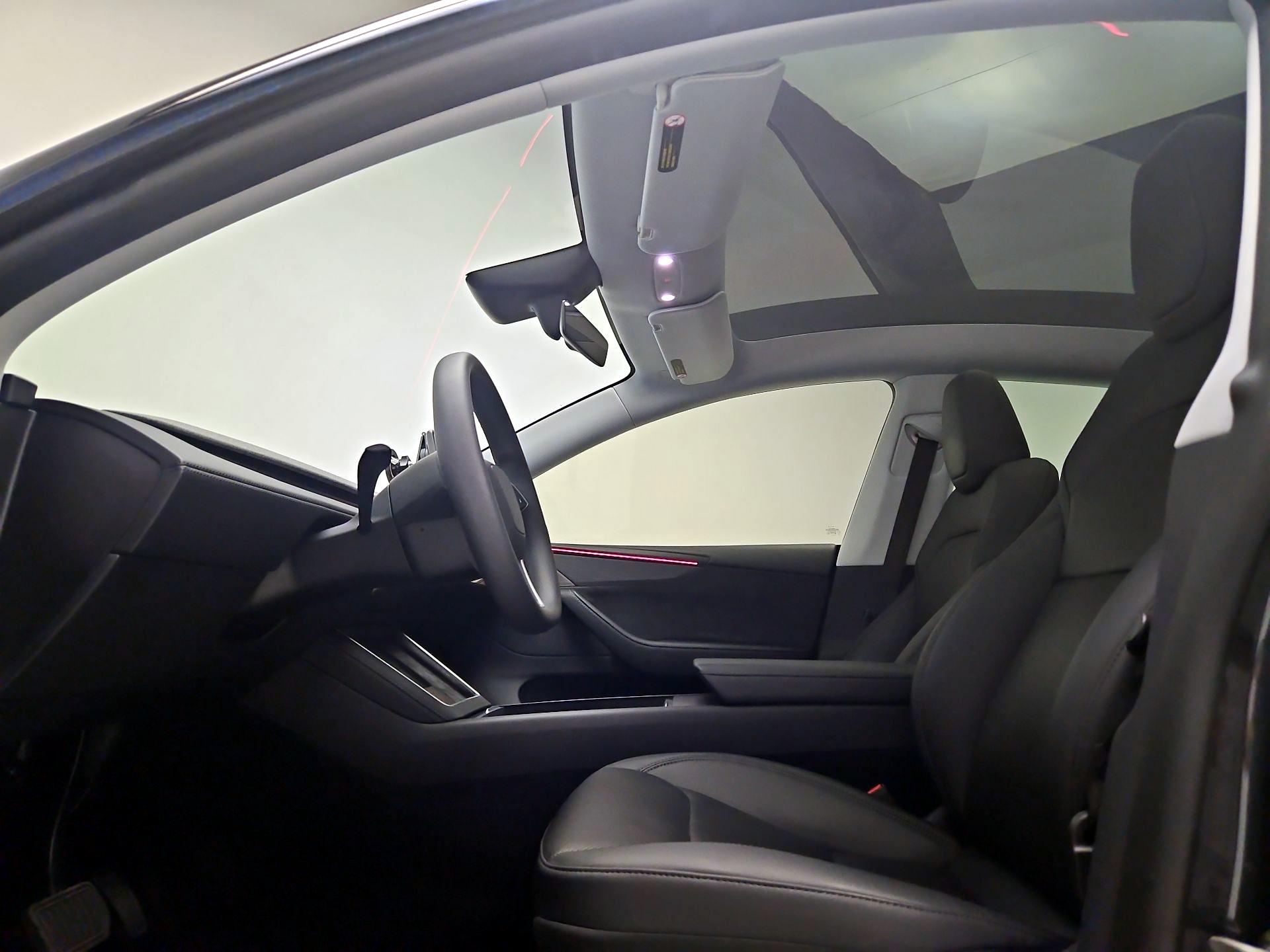 Thumbnail: 2026 Tesla Model Y - 18