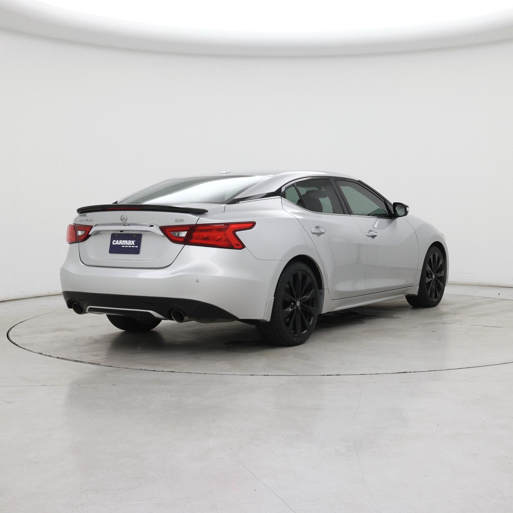 Thumbnail: 2017 Nissan Maxima - 8