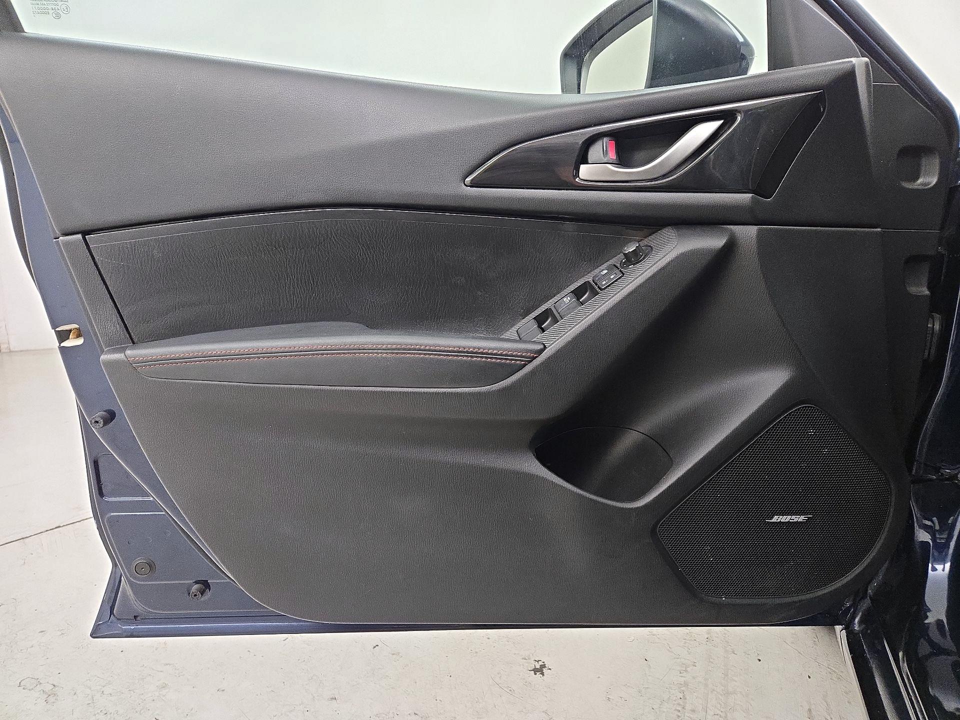 Thumbnail: 2014 Mazda Mazda3 - 12