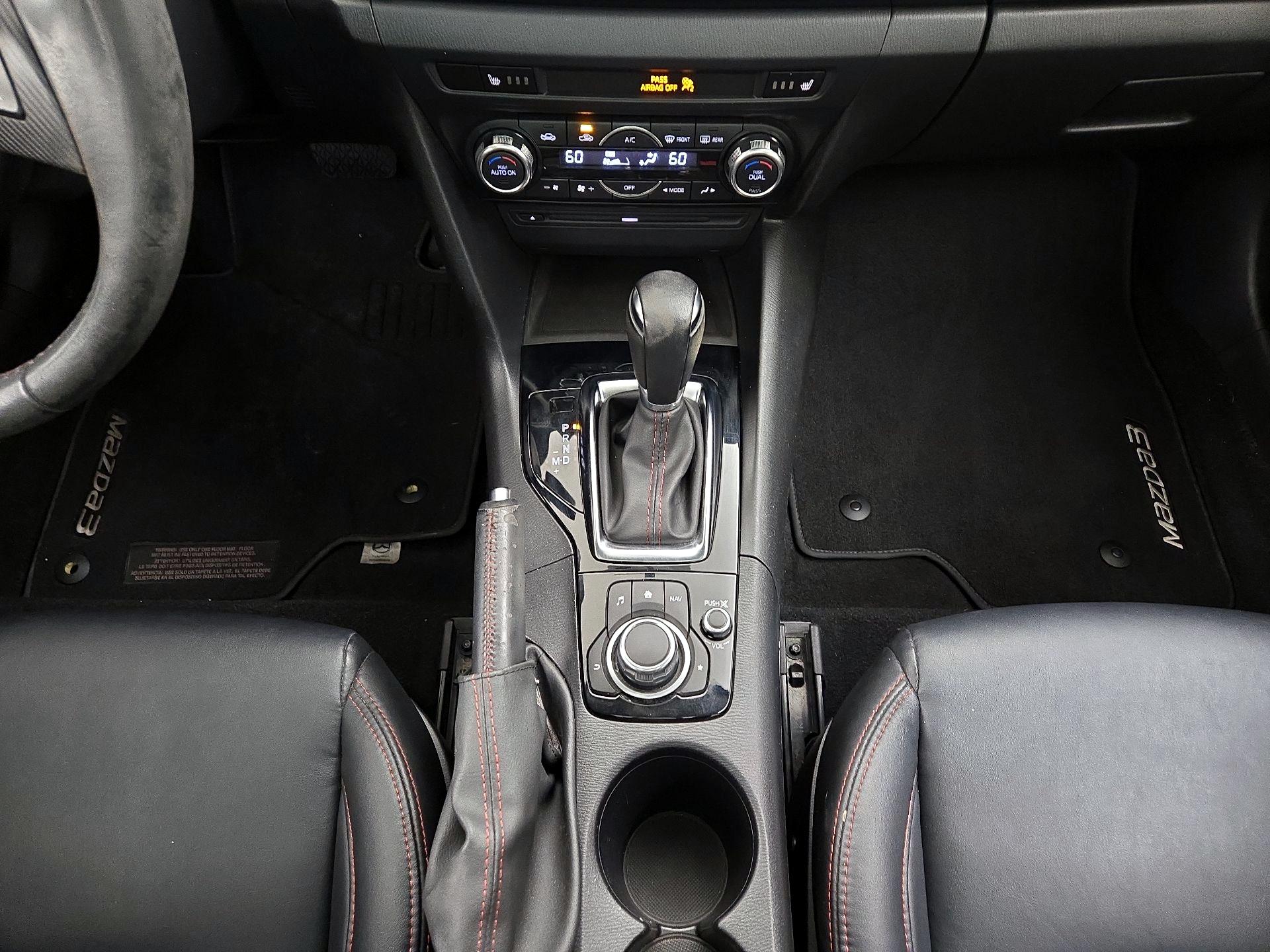 Thumbnail: 2014 Mazda Mazda3 - 18