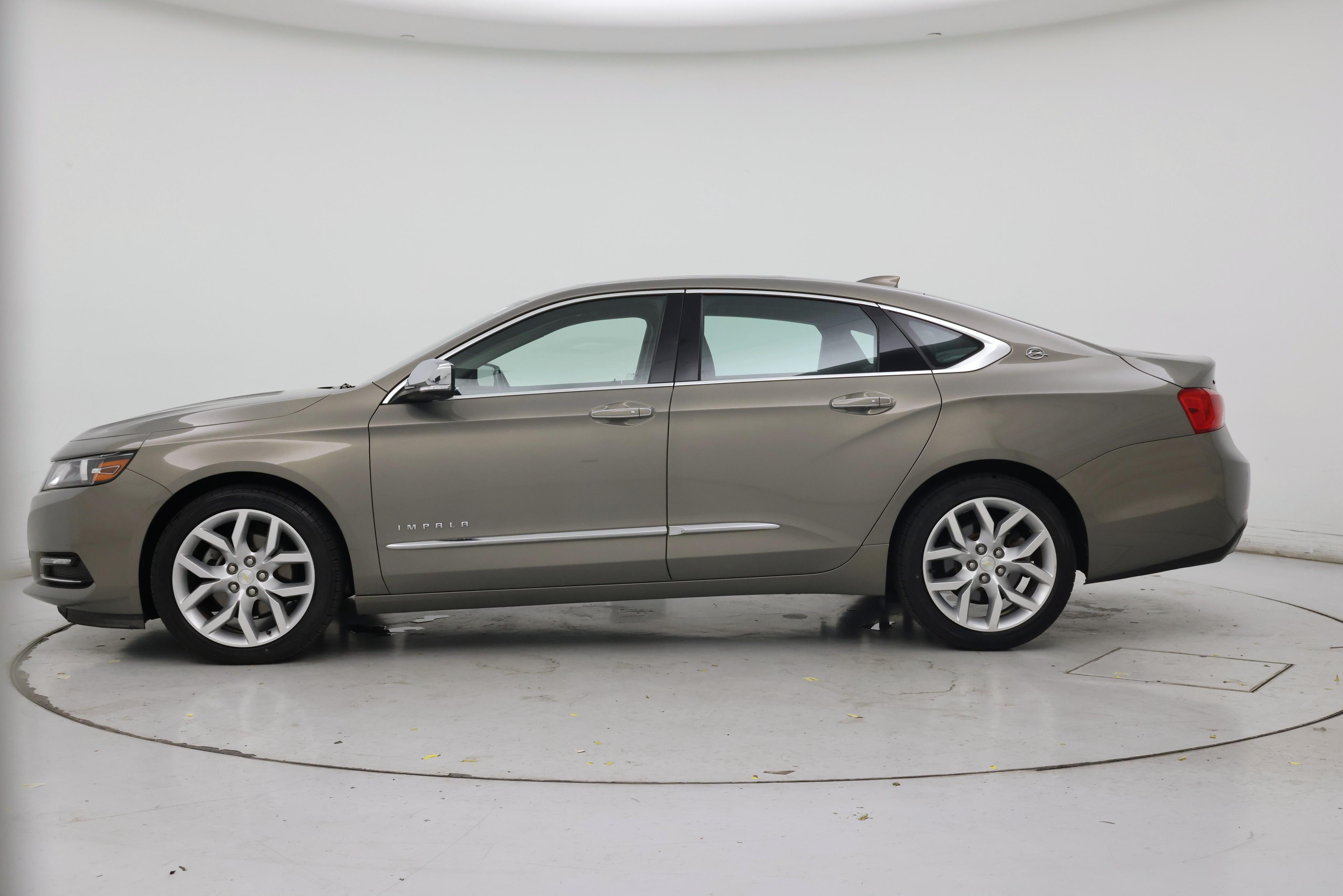 Thumbnail: 2017 Chevrolet Impala - 3