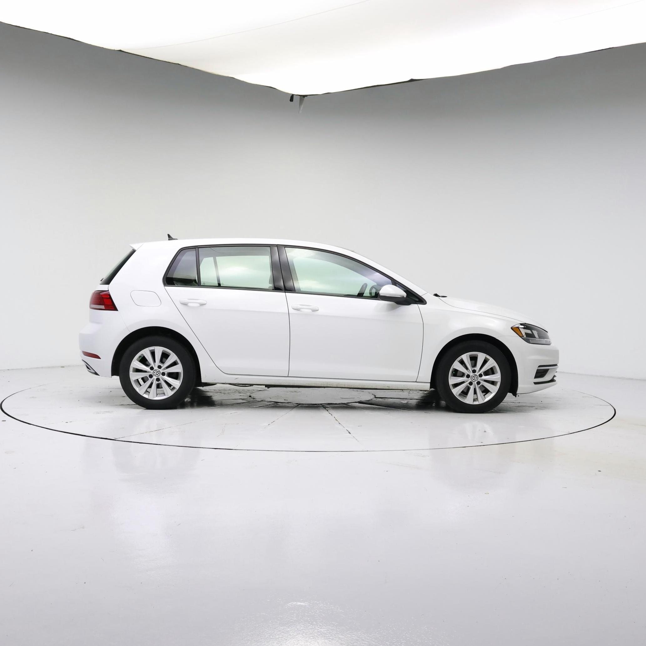Thumbnail: 2020 Volkswagen Golf - 7