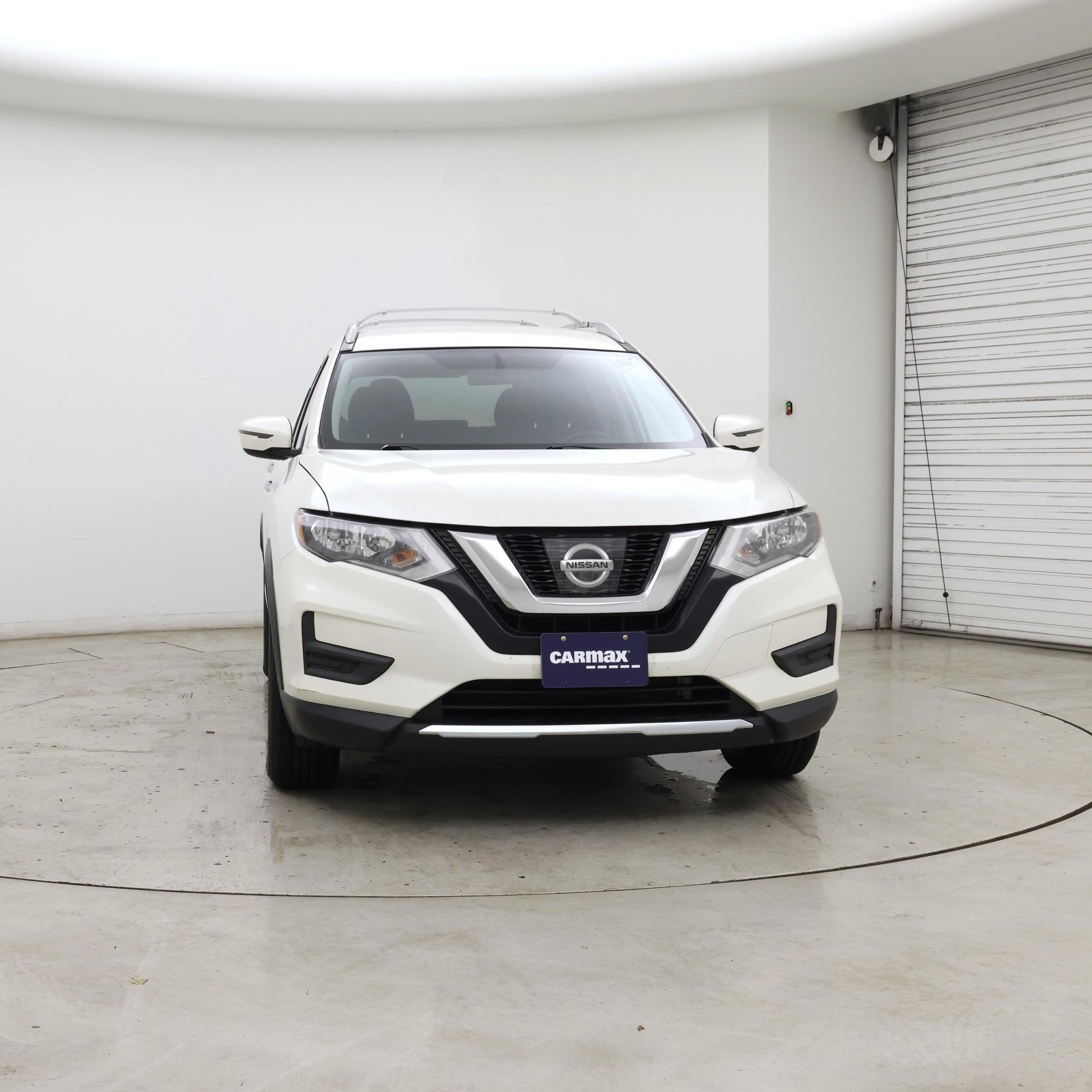 Thumbnail: 2017 Nissan Rogue - 5