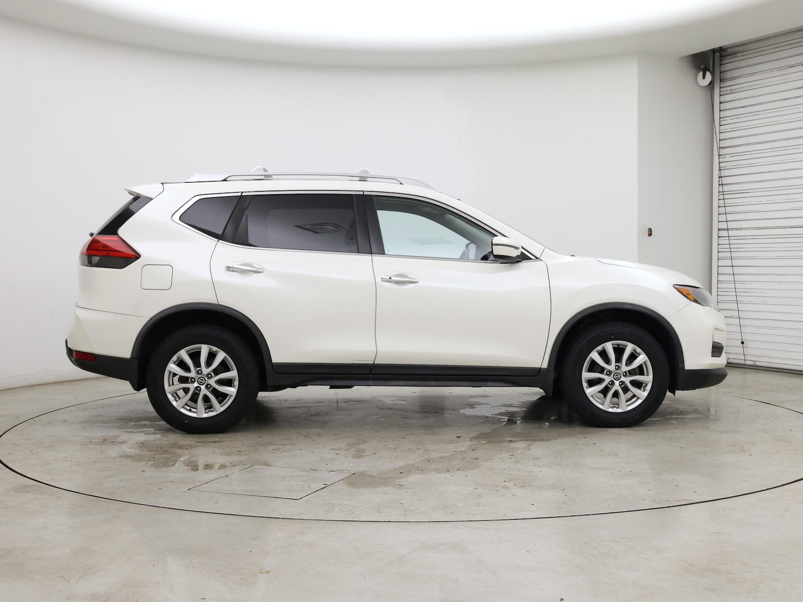 2017 Nissan Rogue SV - Photo 8