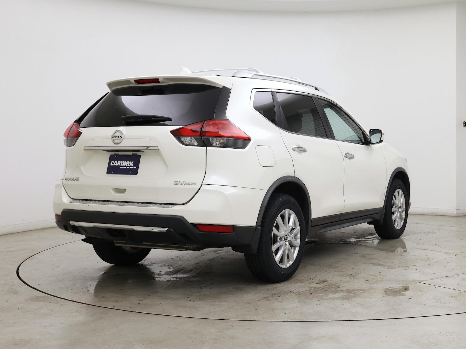 2017 Nissan Rogue SV - Photo 9