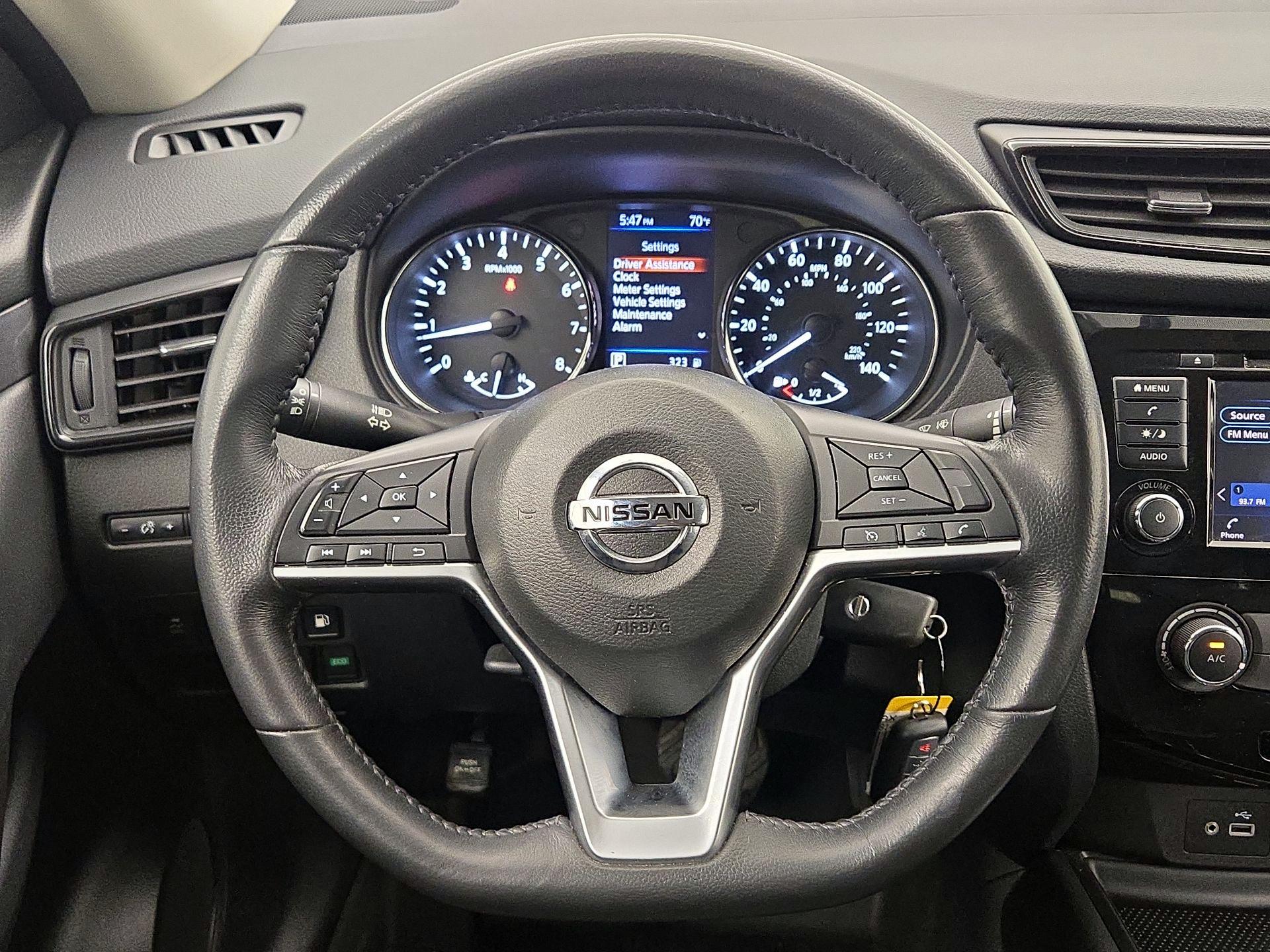 Thumbnail: 2018 Nissan Rogue - 10